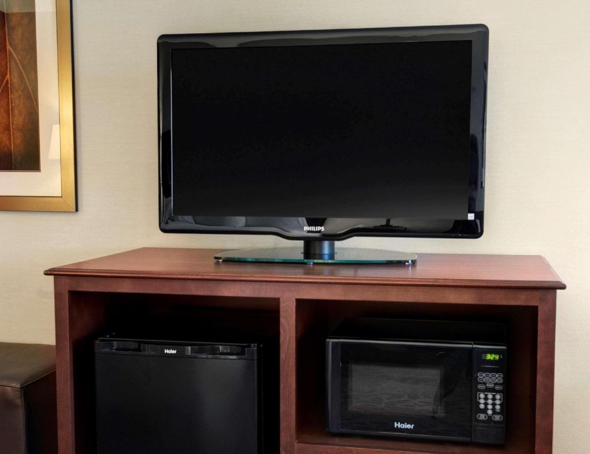 Hampton Inn Provo photo 16