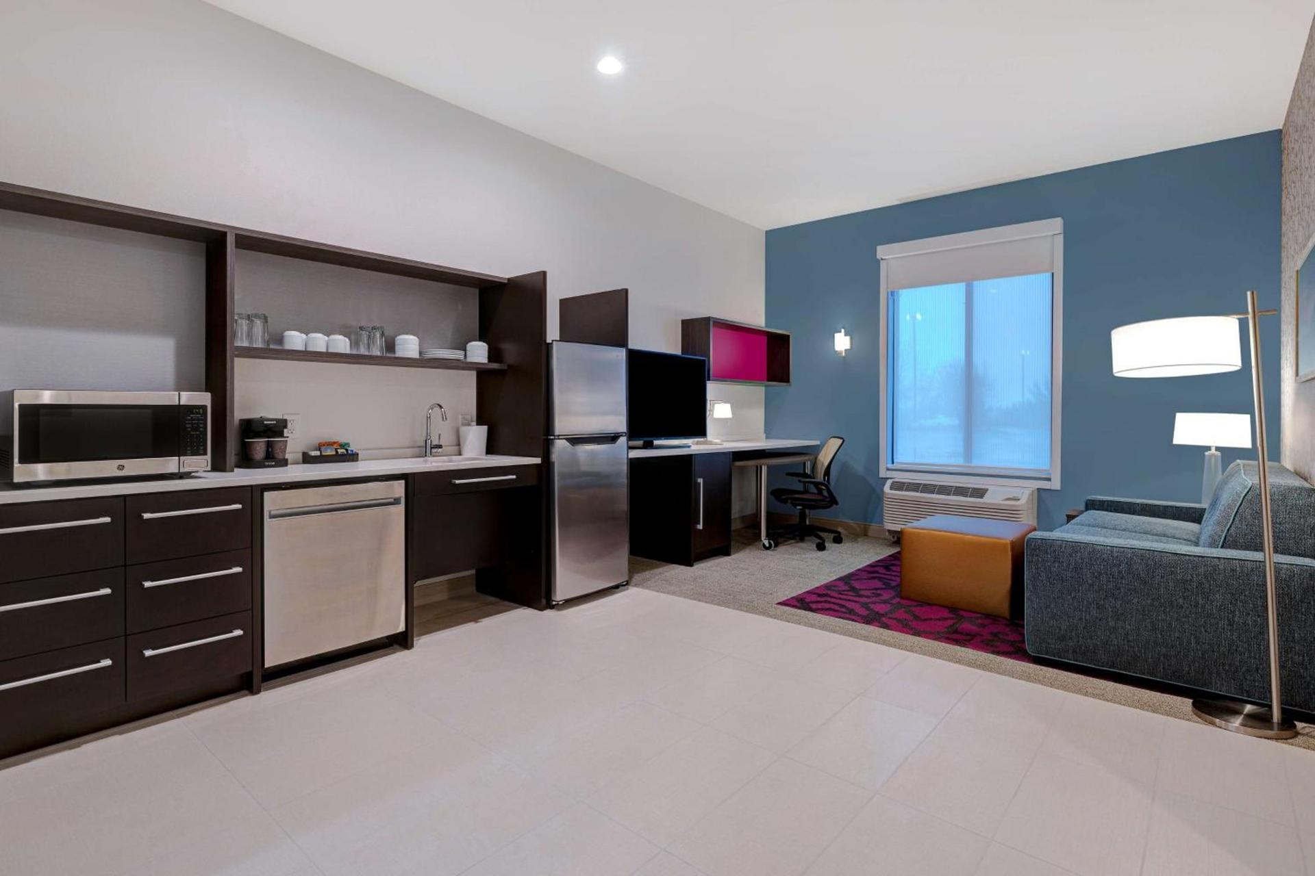 Home2 Suites By Hilton Redding photo 45