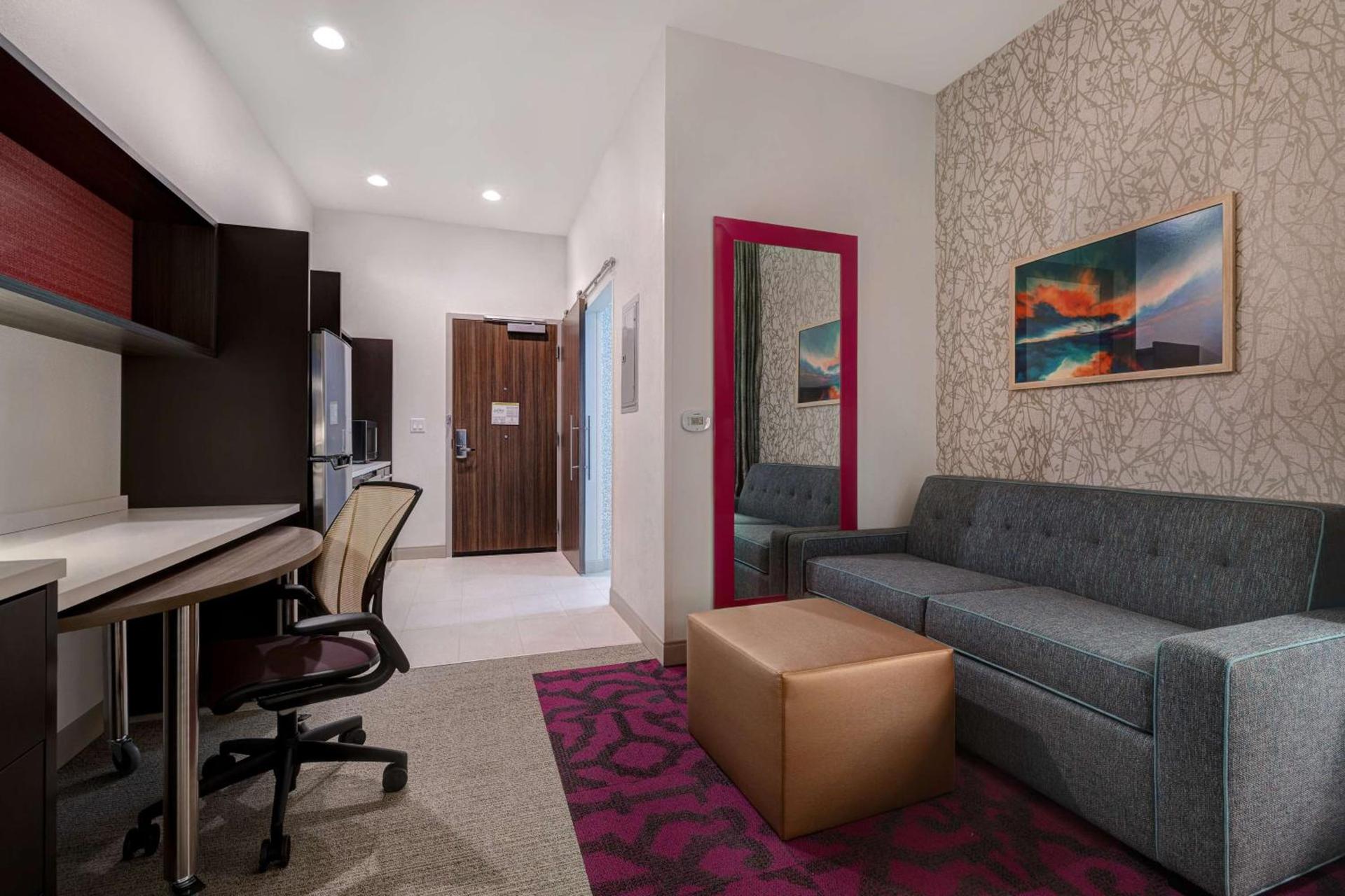 Home2 Suites By Hilton Redding photo 46