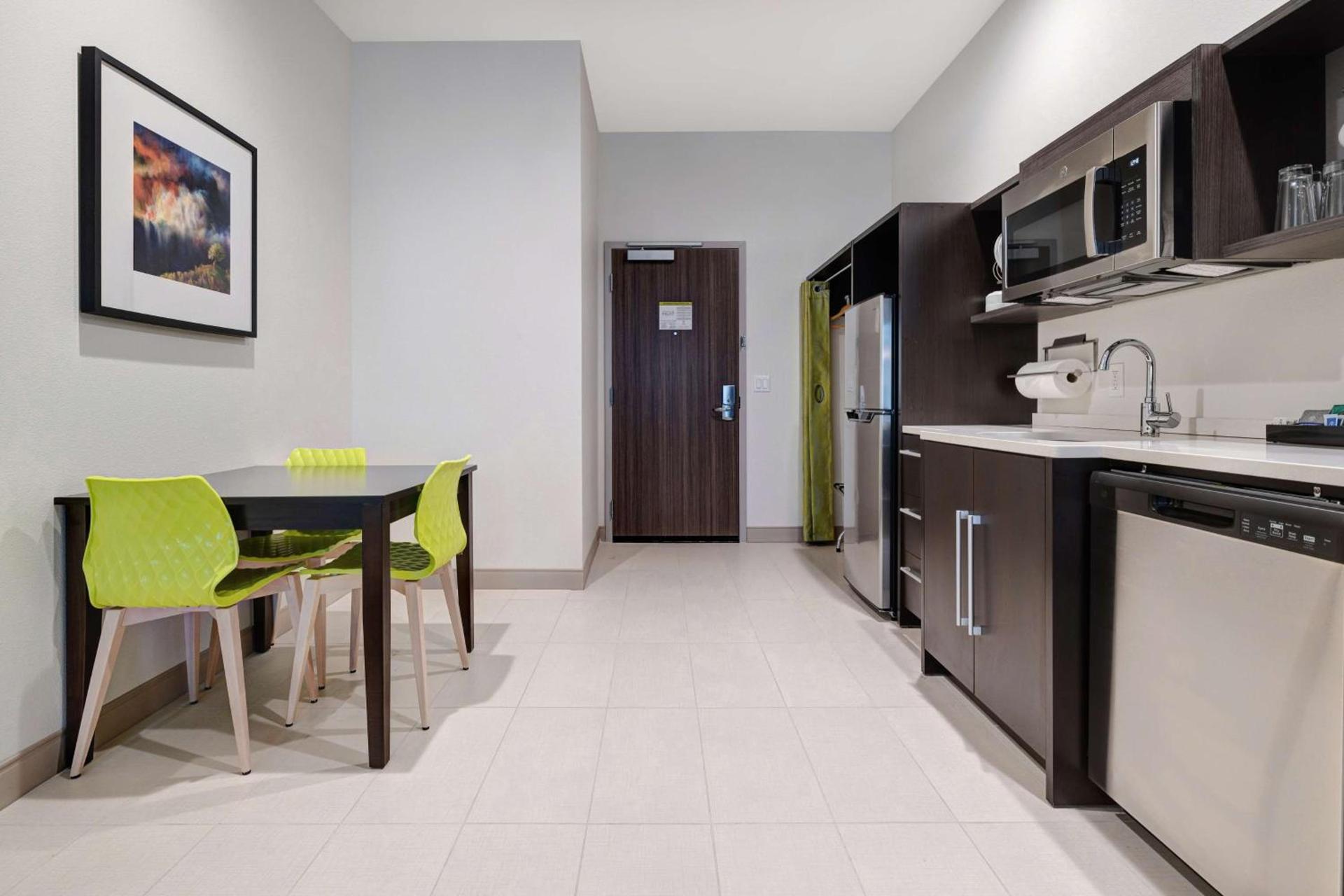 Home2 Suites By Hilton Redding photo 56