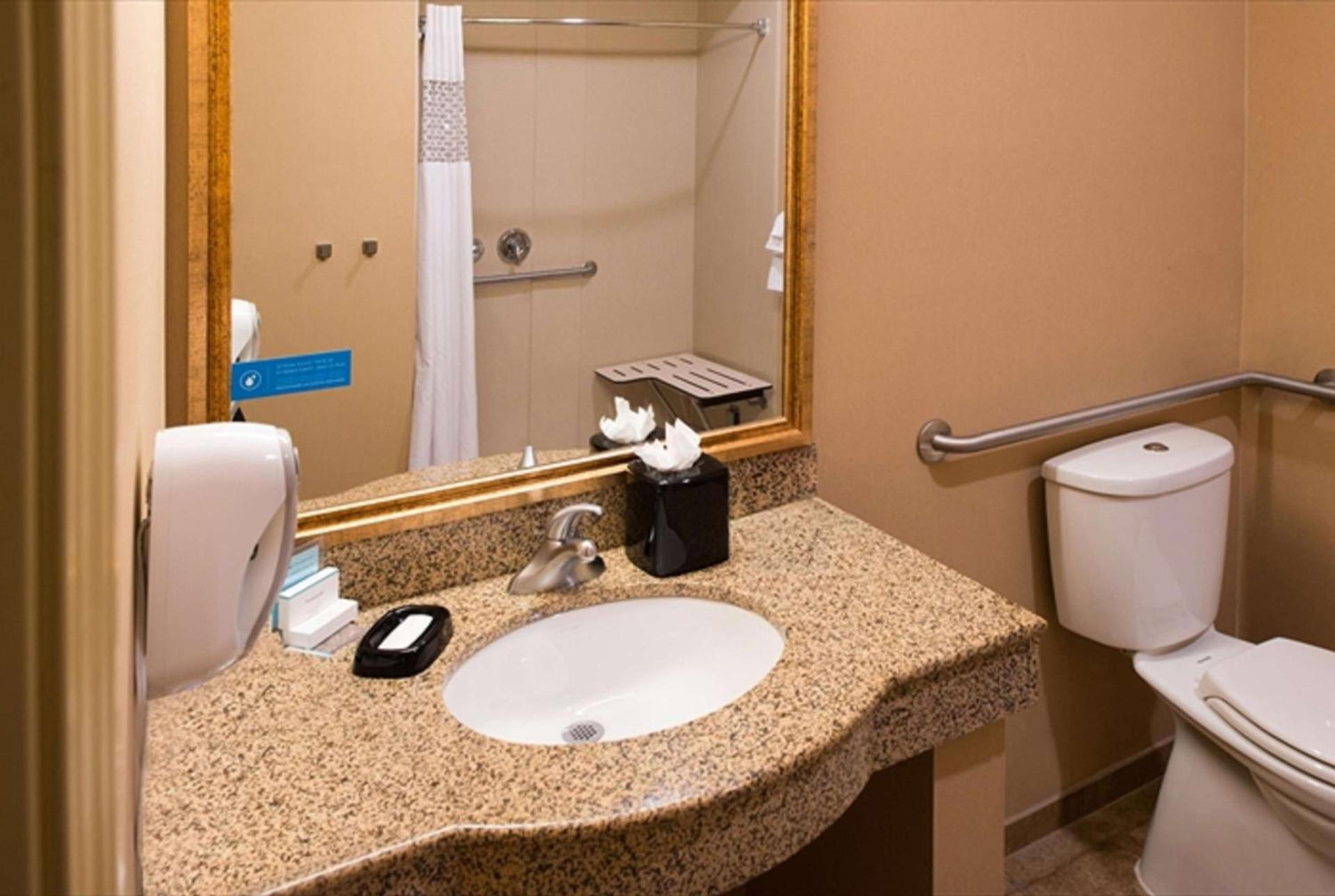 Hampton Inn & Suites Rifle photo 27