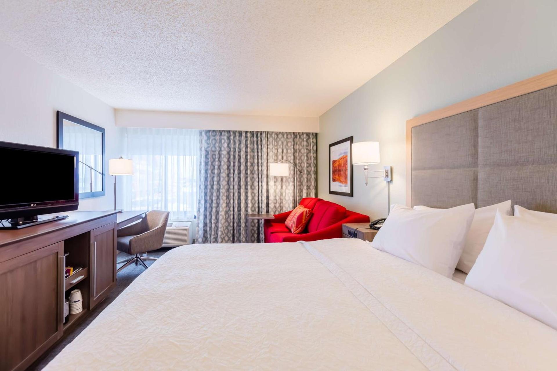 Hampton Inn Rochester photo 16