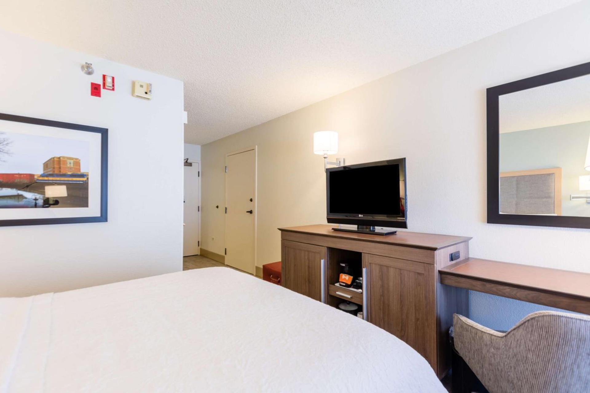 Hampton Inn Rochester photo 32