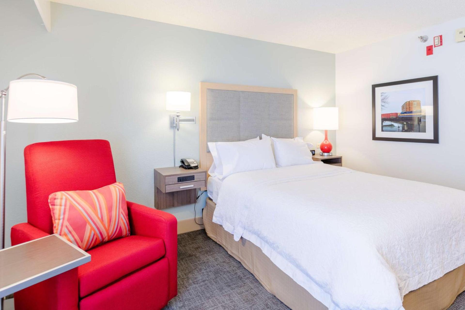 Hampton Inn Rochester photo 36
