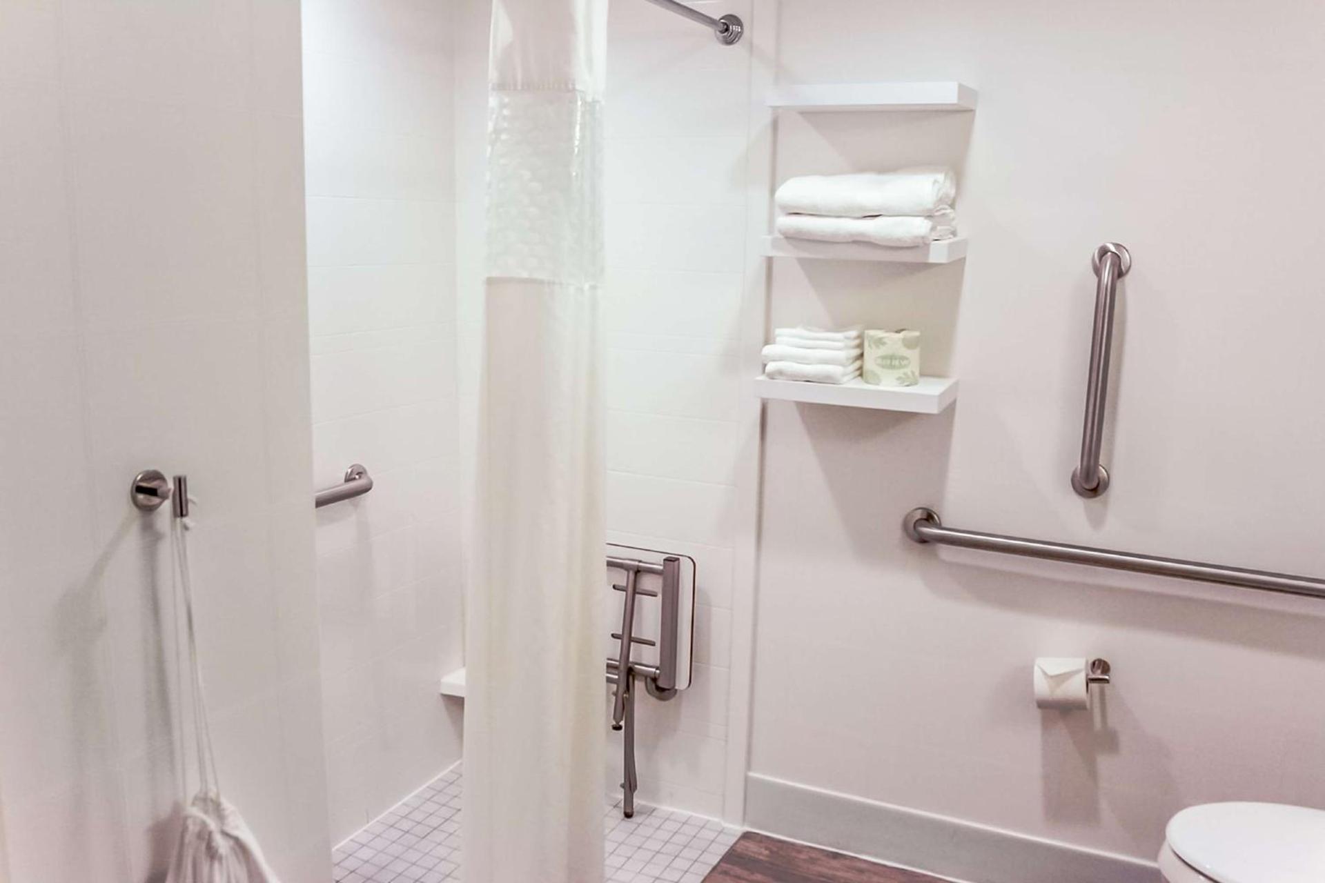 Hampton Inn Rochester photo 40
