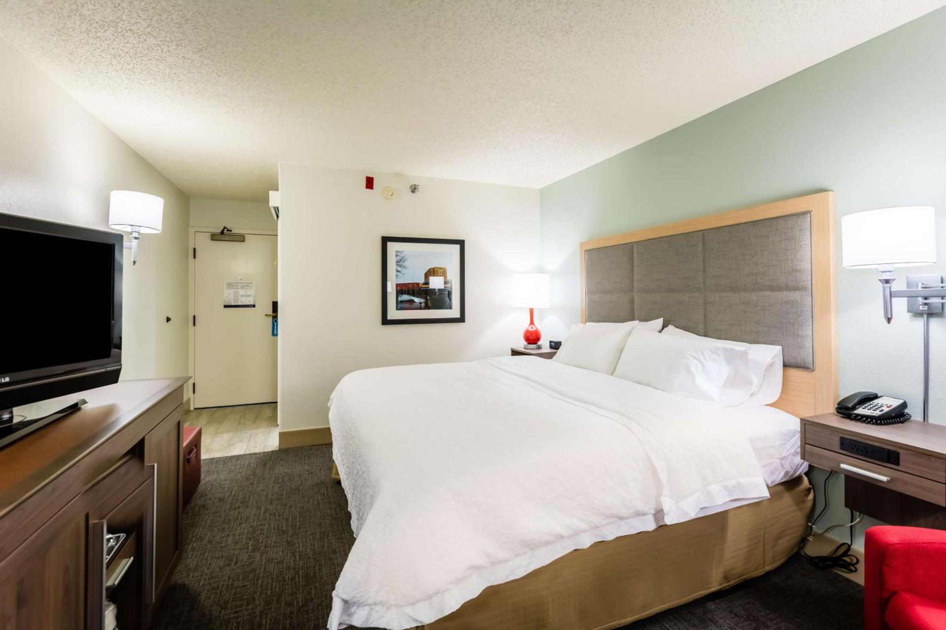 Hampton Inn Rochester photo 38