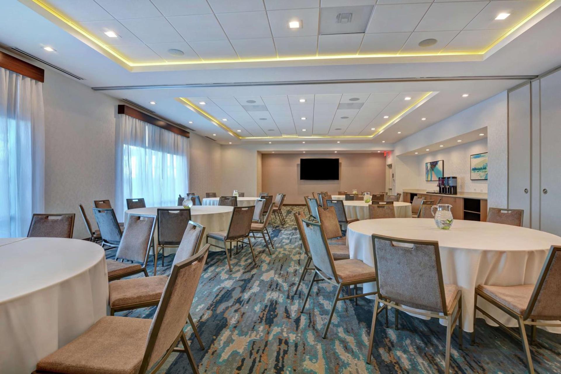 Hampton Inn Chula Vista Eastlake photo 36