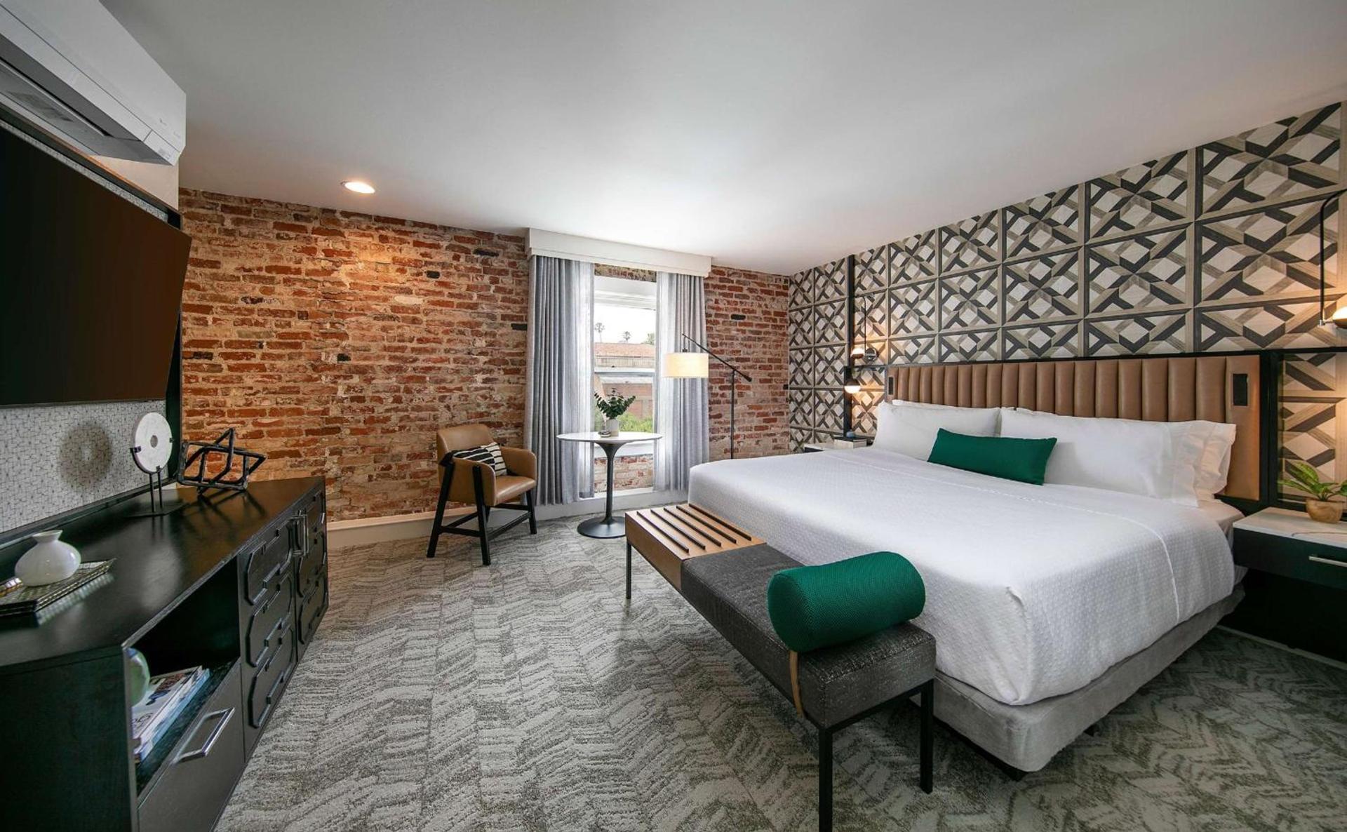 Hotel Virginia Santa Barbara, Tapestry Collection by Hilton photo 25