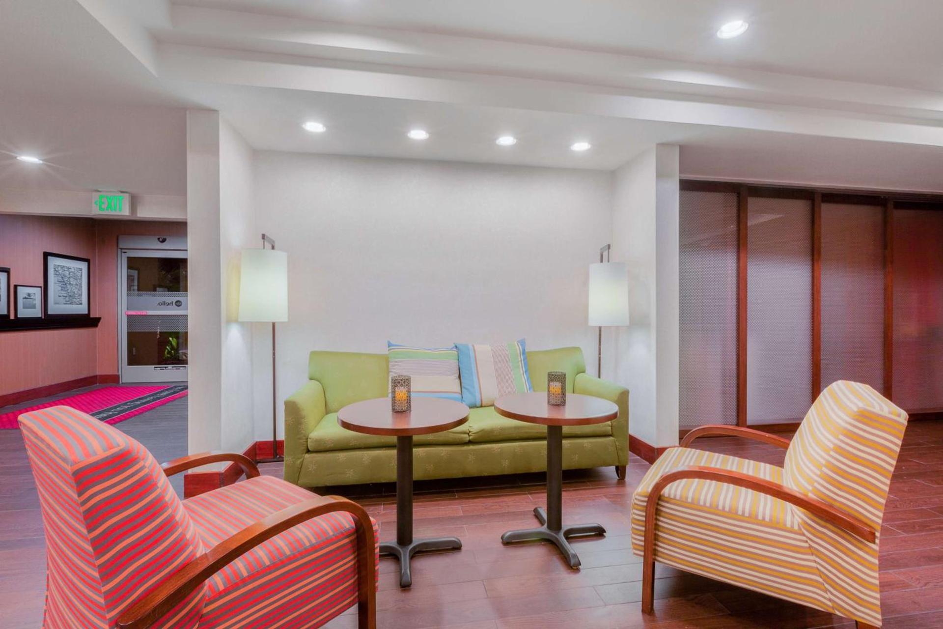 Hampton Inn San Marcos photo 6