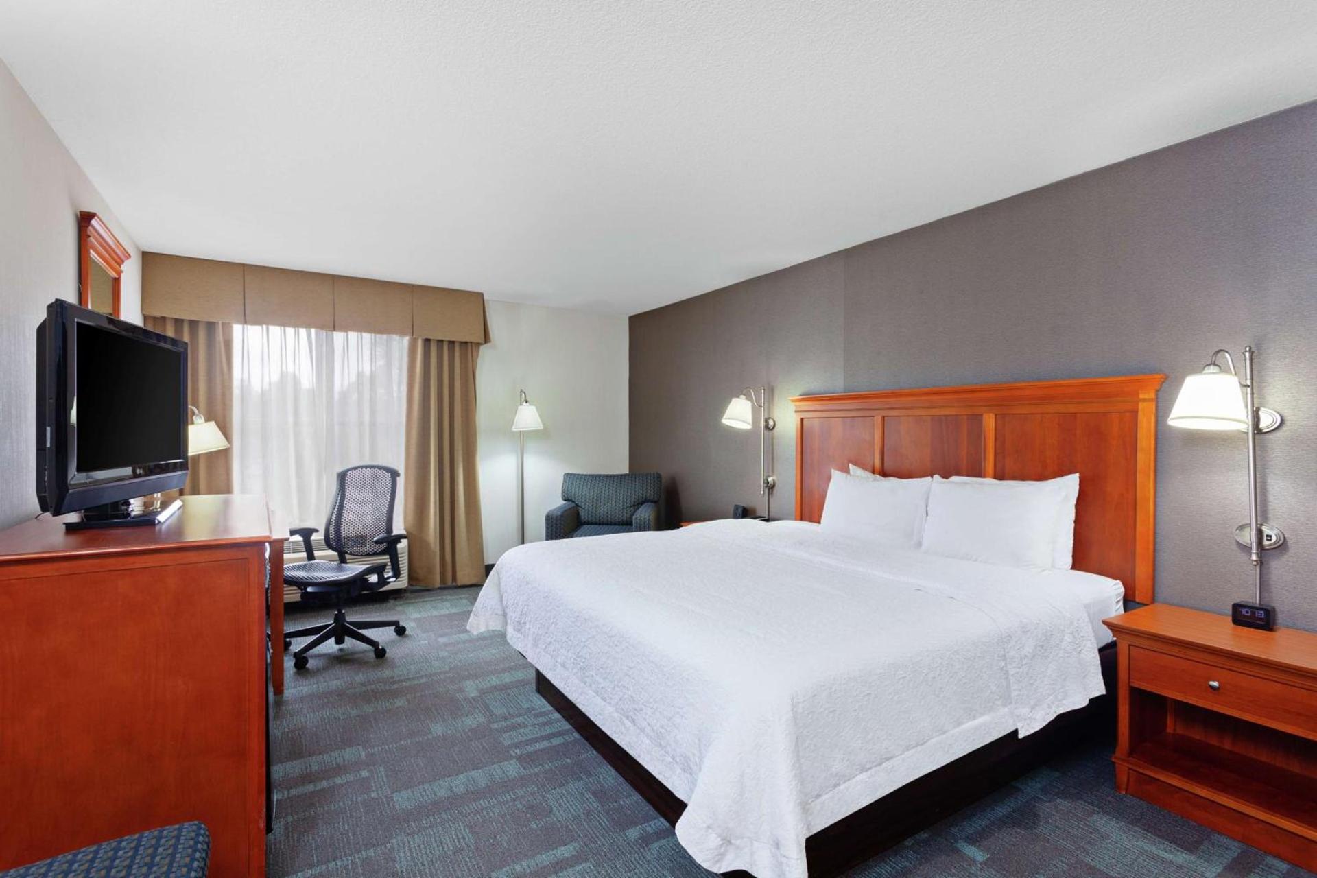 Hampton Inn San Marcos photo 20
