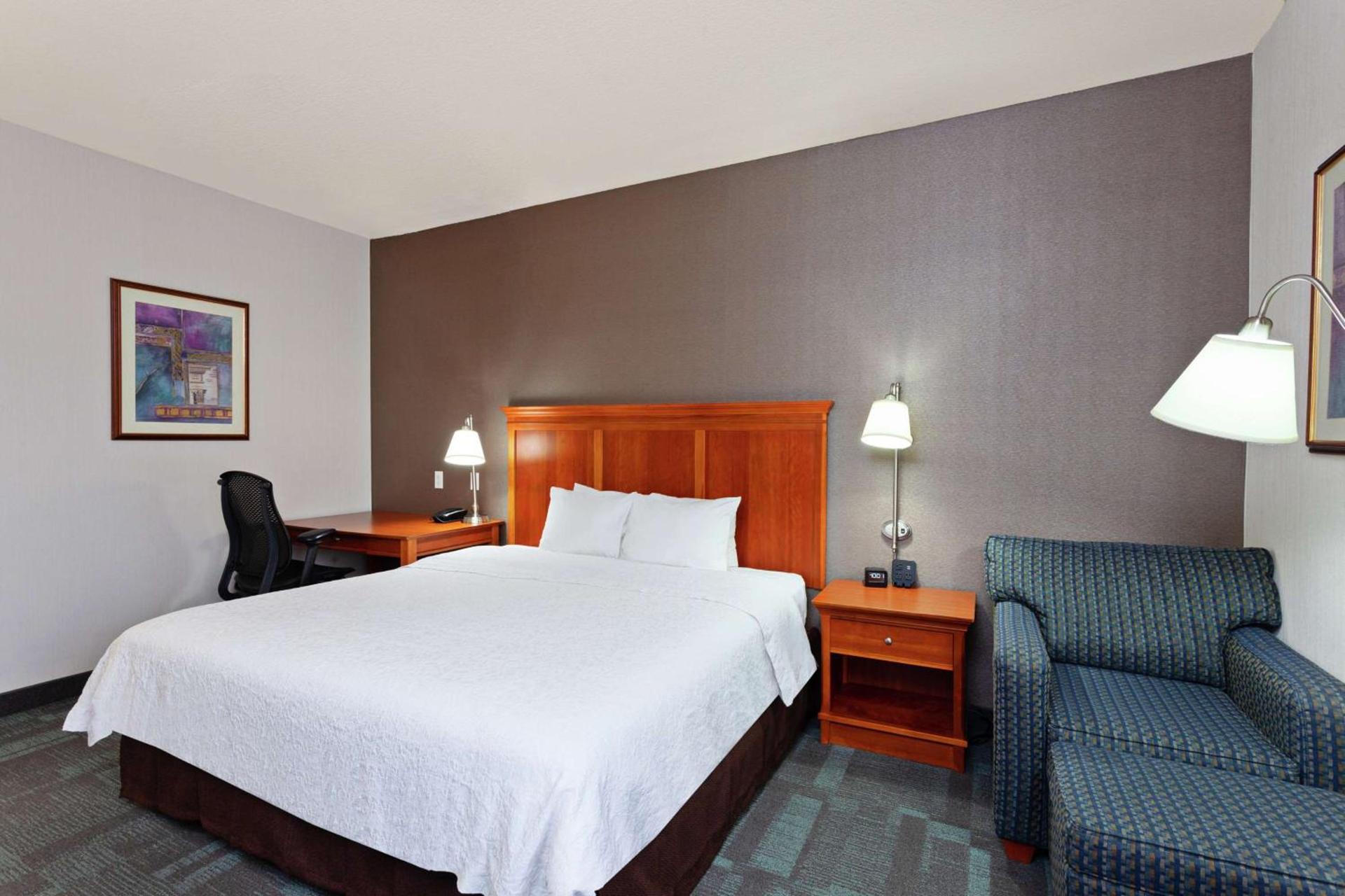 Hampton Inn San Marcos photo 21