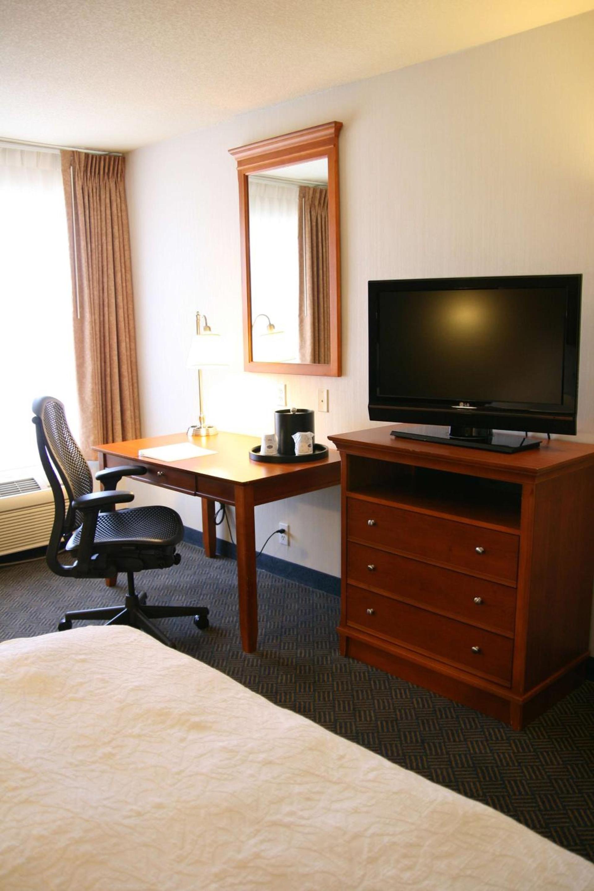 Hampton Inn San Marcos photo 41