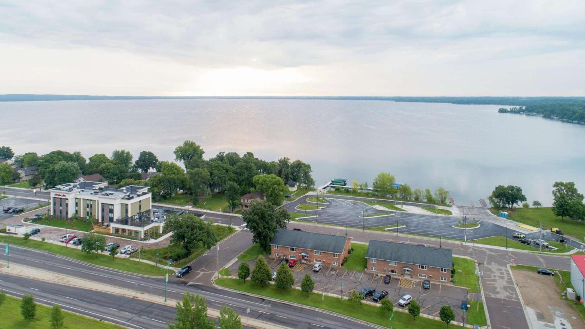 Hampton Inn Spicer Green Lake, MN photo 6