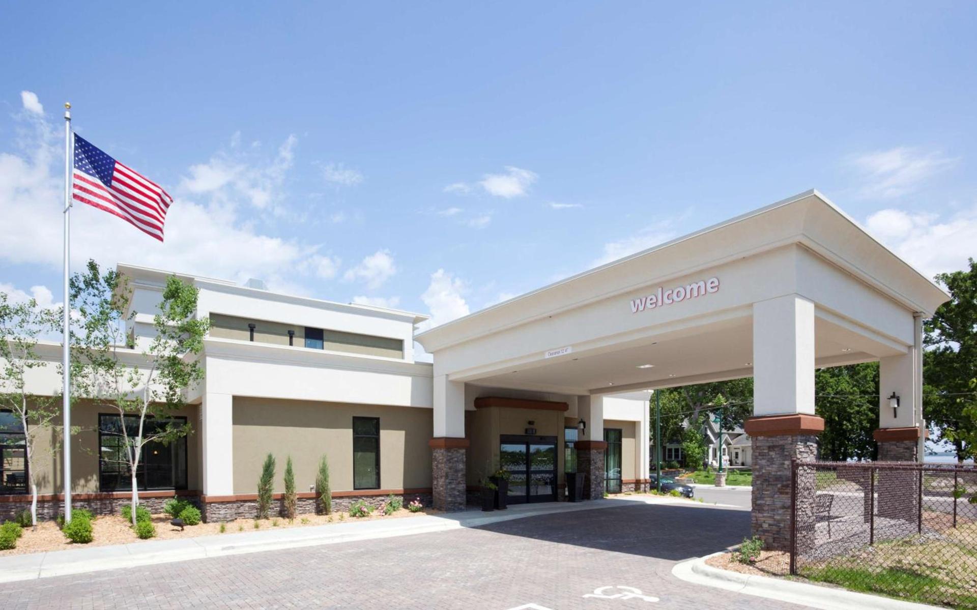Hampton Inn Spicer Green Lake, MN photo 7