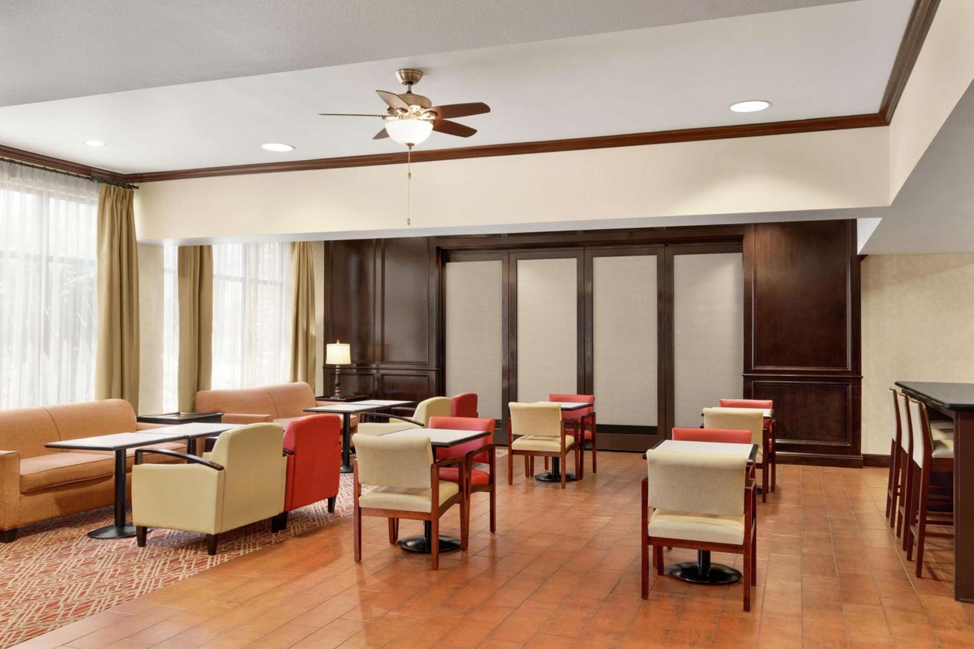 Hampton Inn Sulphur Springs photo 4
