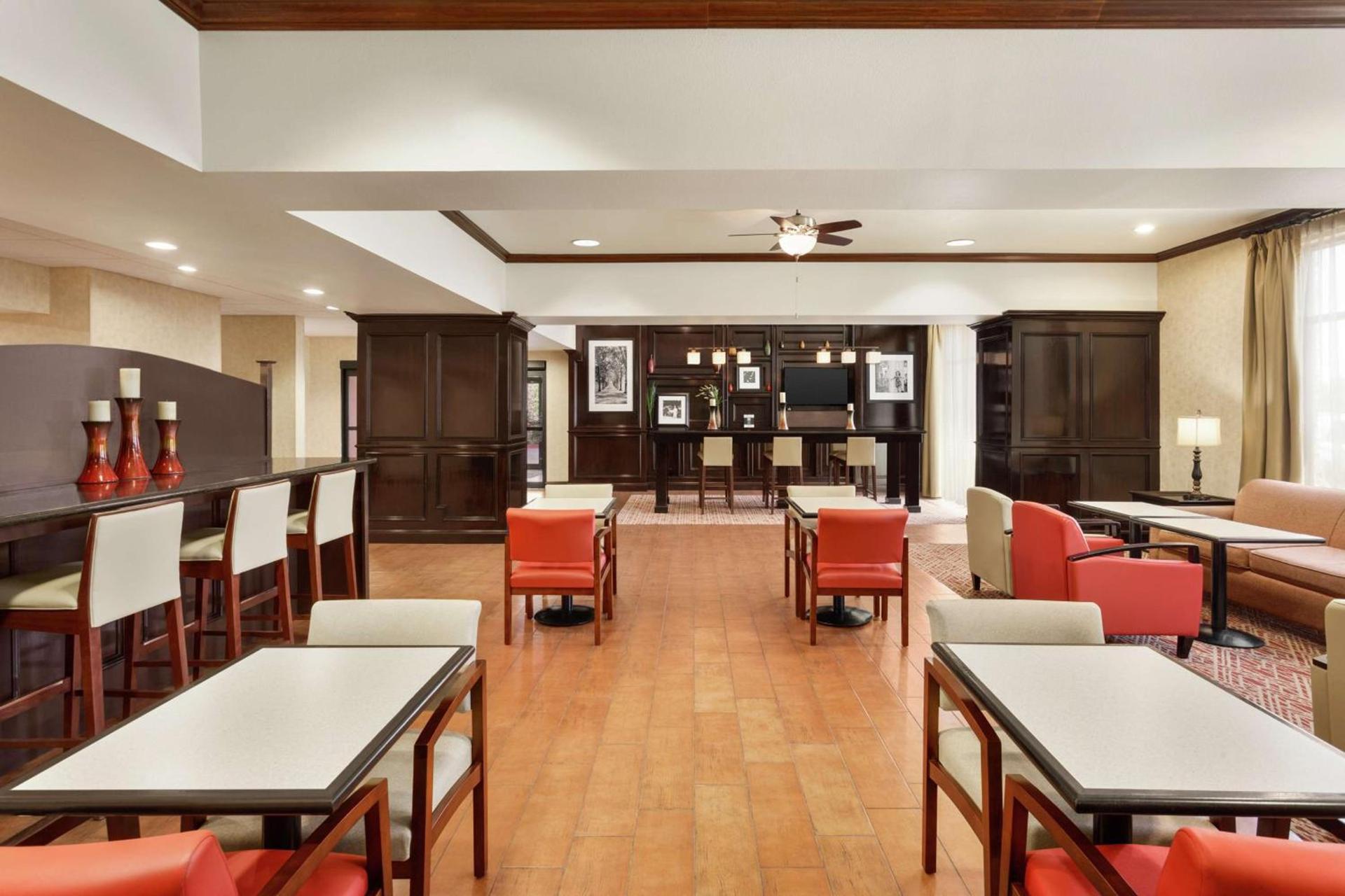 Hampton Inn Sulphur Springs photo 5