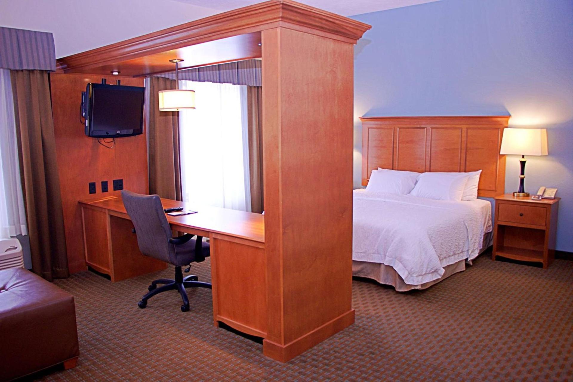 Hampton Inn Sidney photo 21