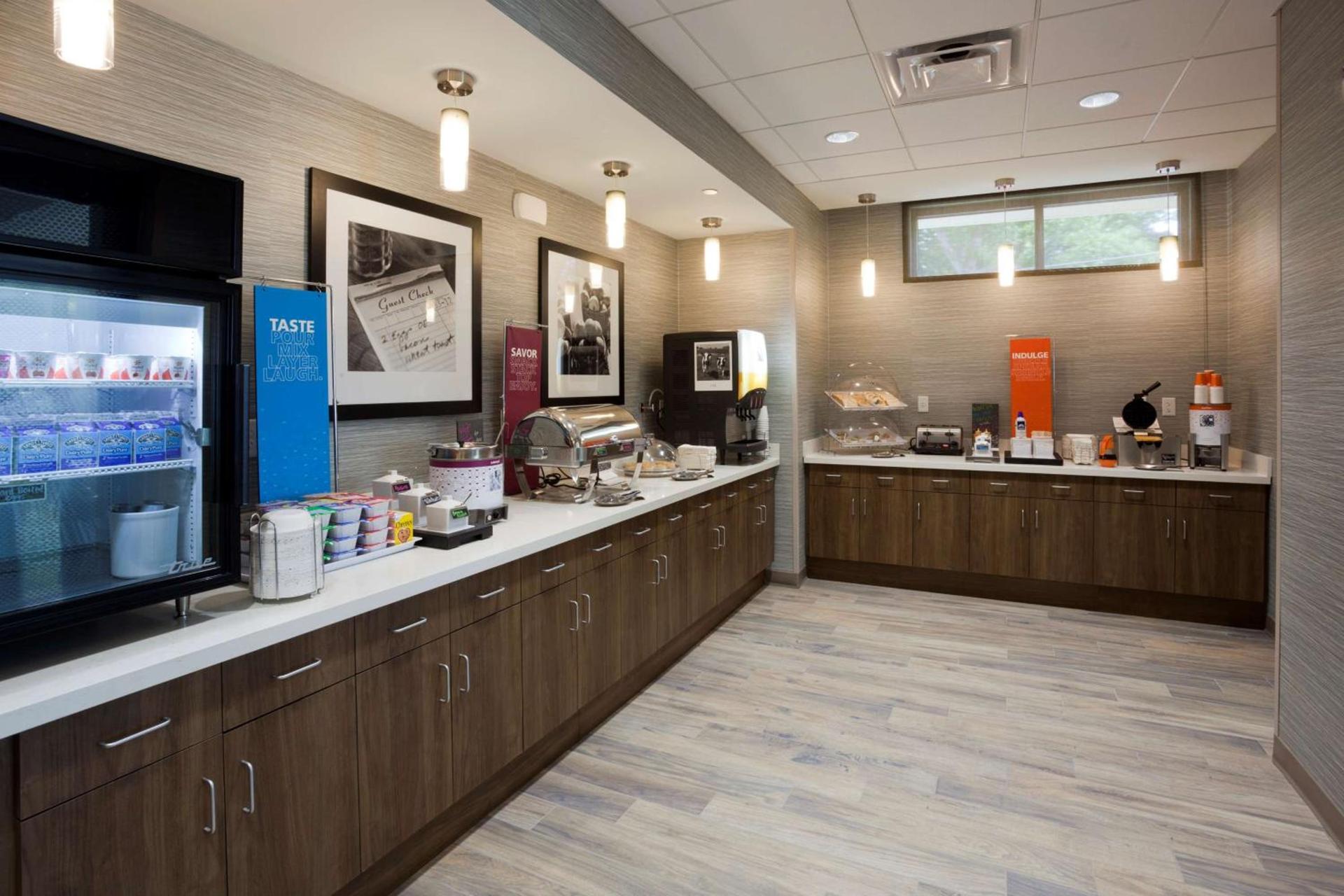 Hampton Inn Spicer Green Lake, MN photo 19
