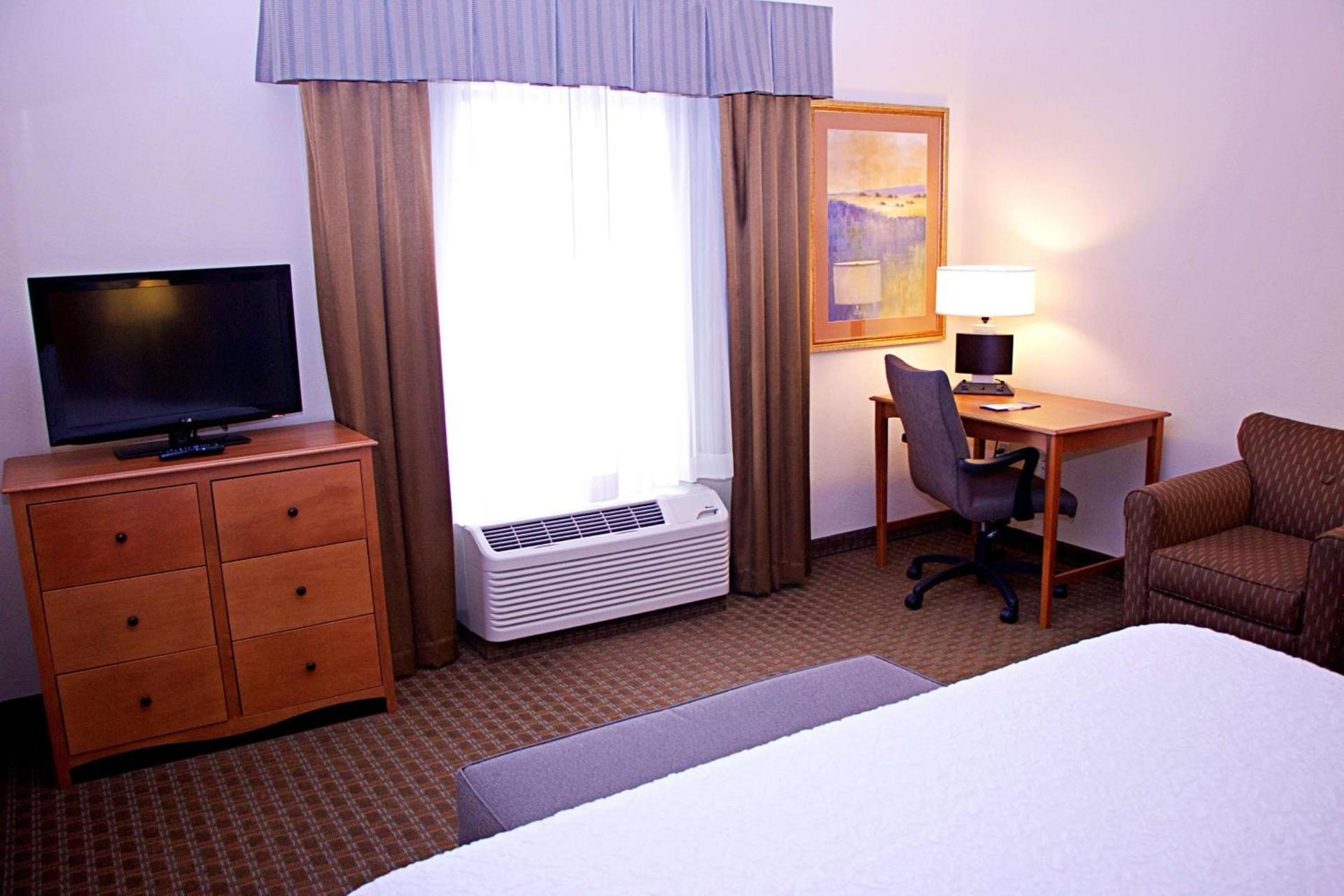Hampton Inn Sidney photo 25