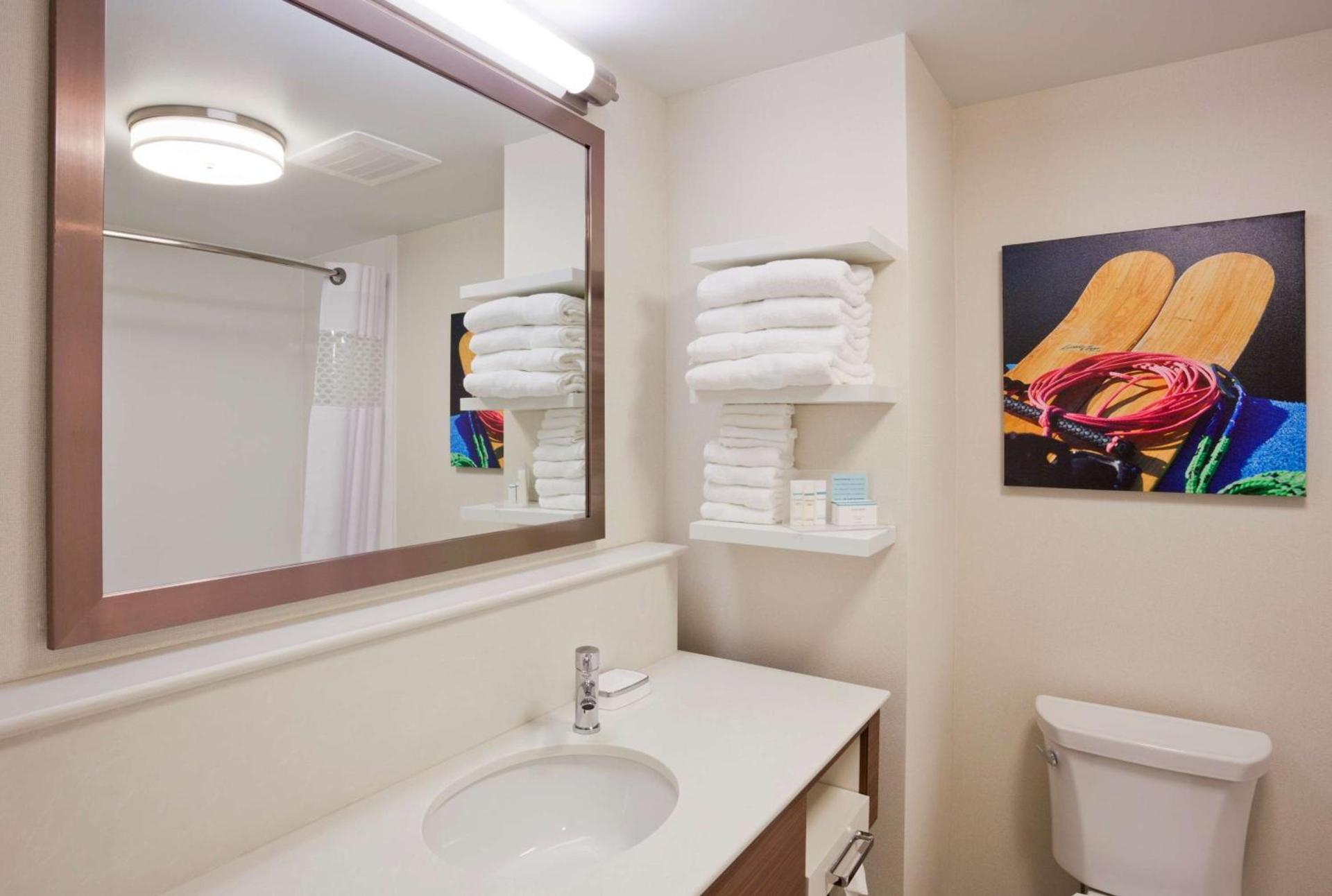 Hampton Inn Spicer Green Lake, MN photo 26