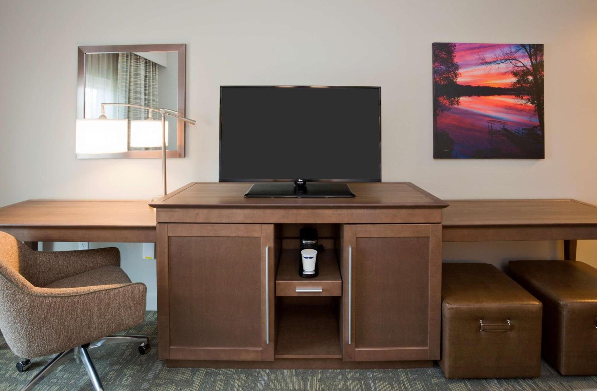 Hampton Inn Spicer Green Lake, MN photo 27