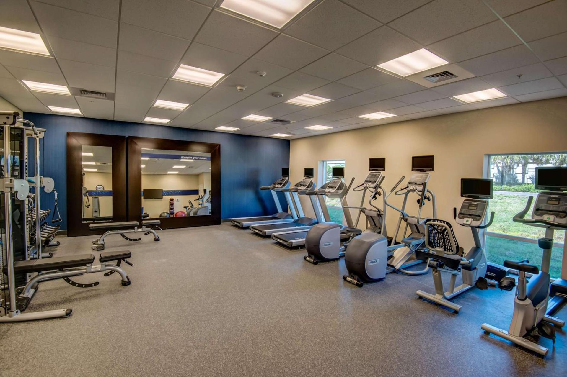 Hampton Inn Plant City photo 15