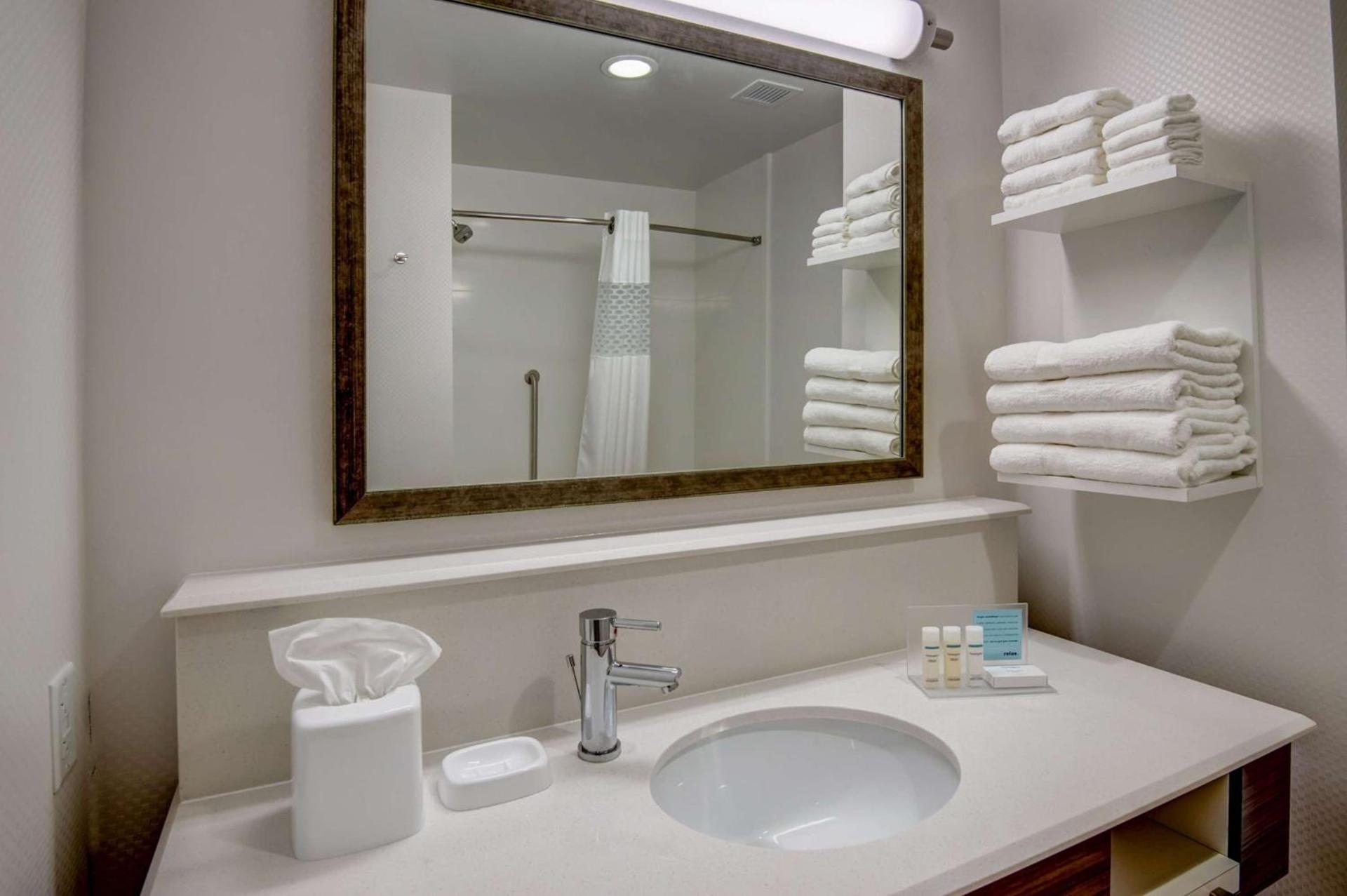 Hampton Inn Plant City photo 18