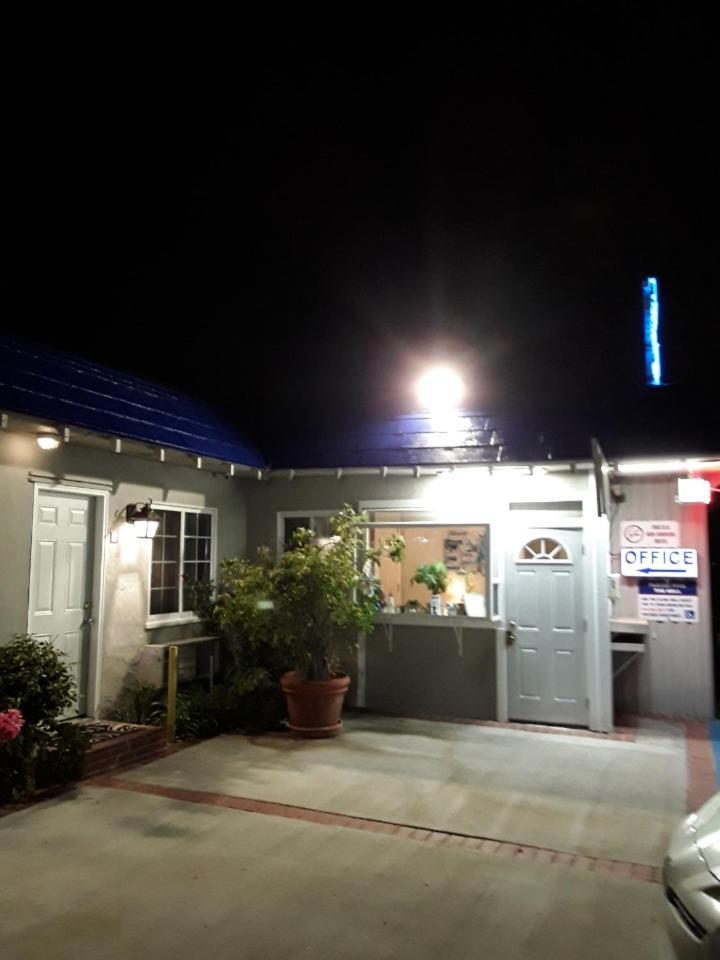 Rest Haven Motel photo 38