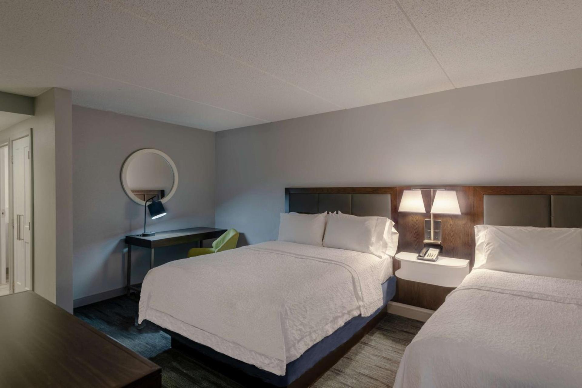 Hampton Inn Waldorf photo 18