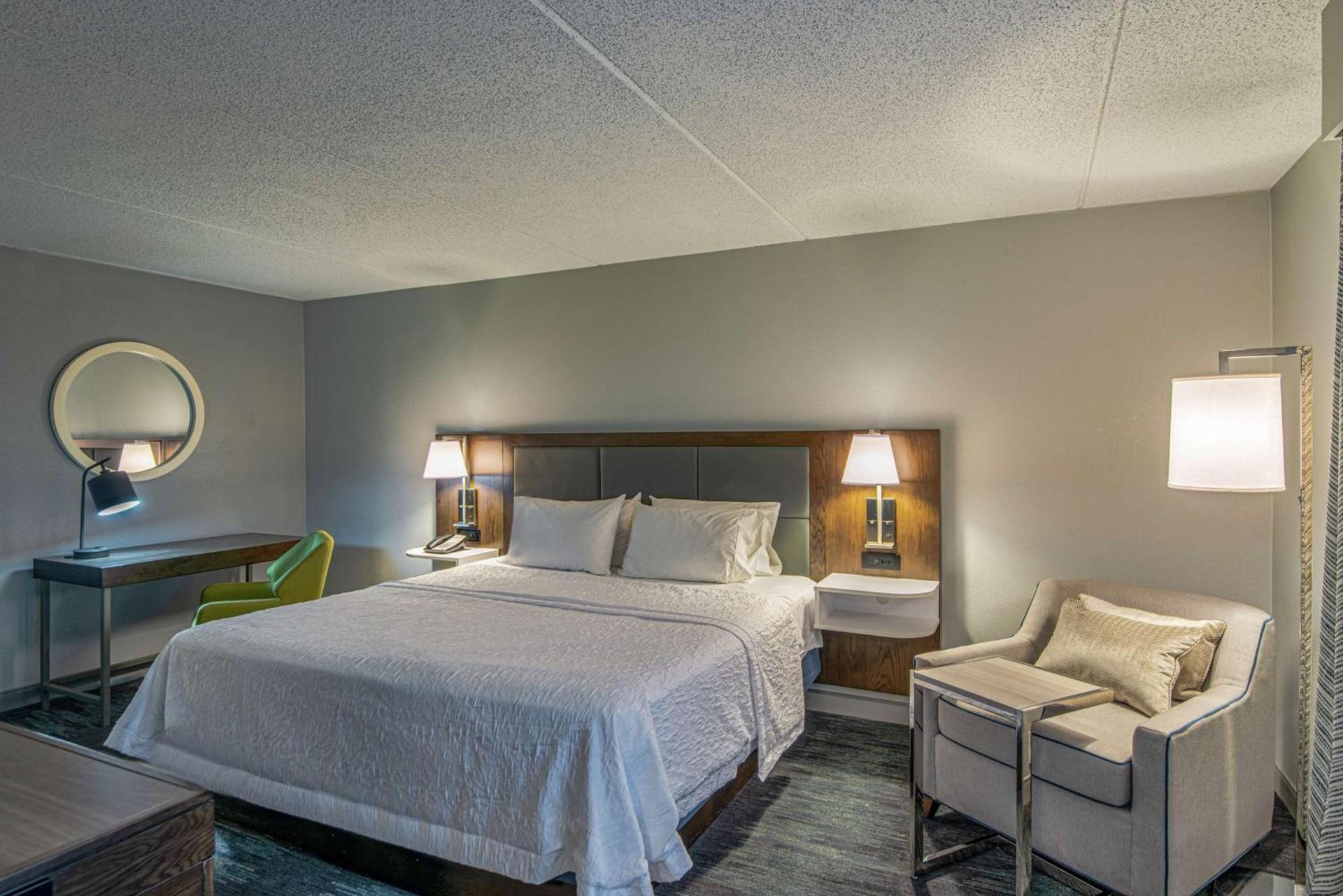 Hampton Inn Waldorf photo 19