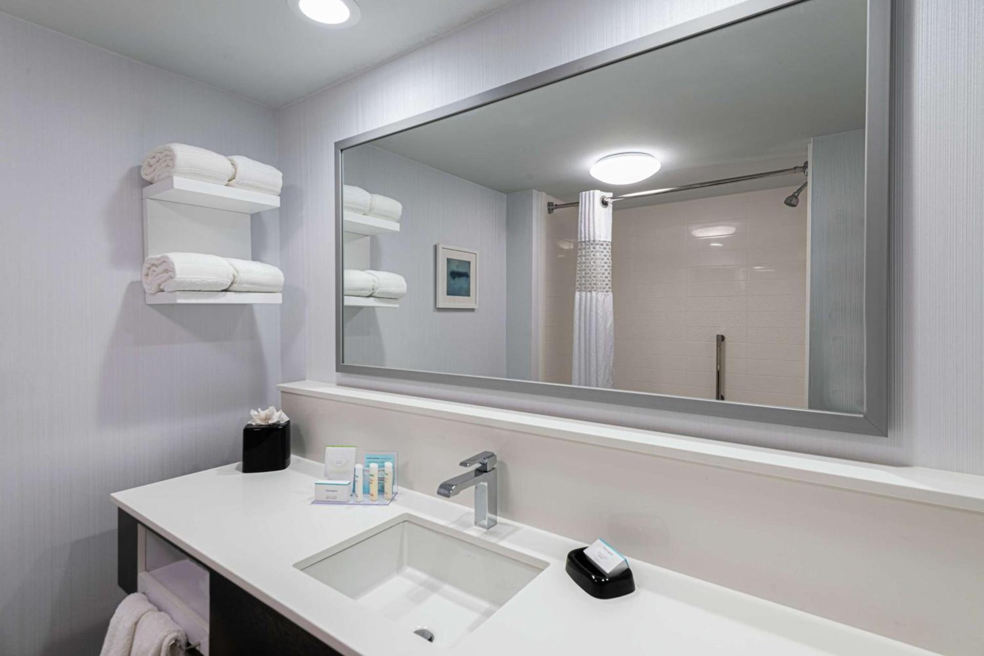 Hampton Inn Waldorf photo 22