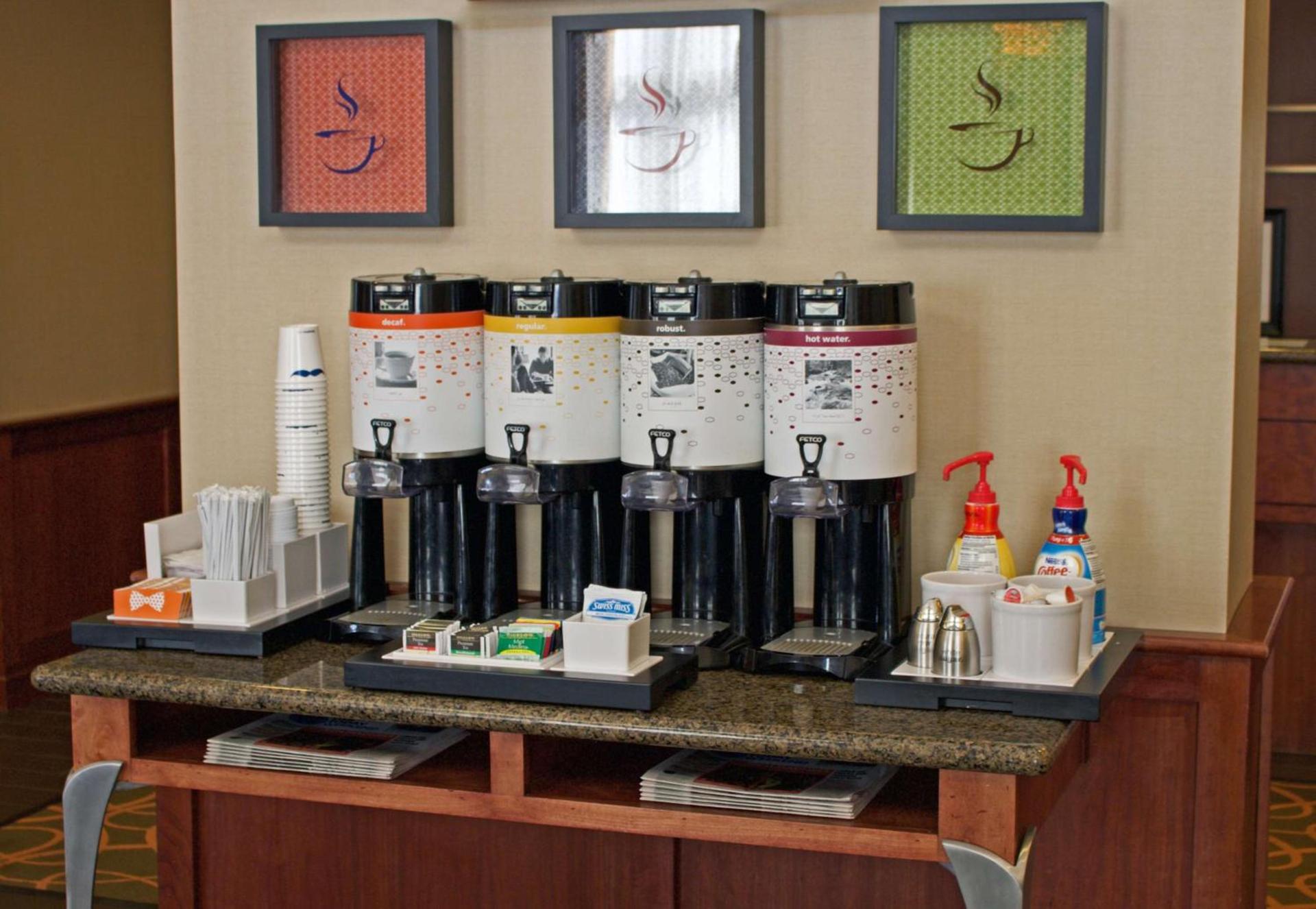 Hampton Inn & Suites Chesapeake-Battlefield Boulevard photo 10