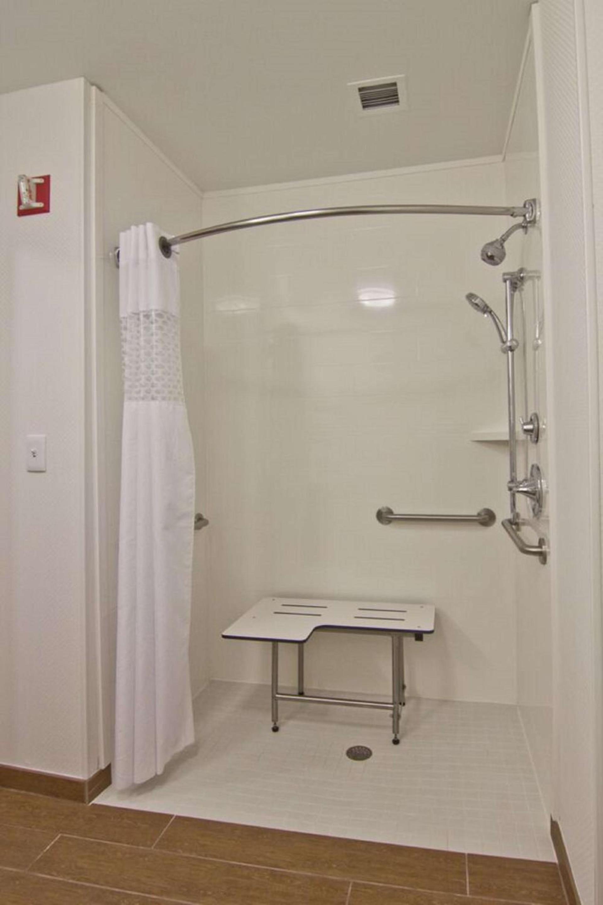 Hampton Inn & Suites Chillicothe photo 36