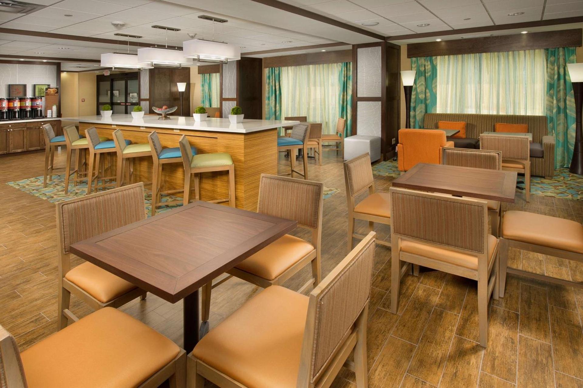 Hampton Inn Lake Charles photo 20