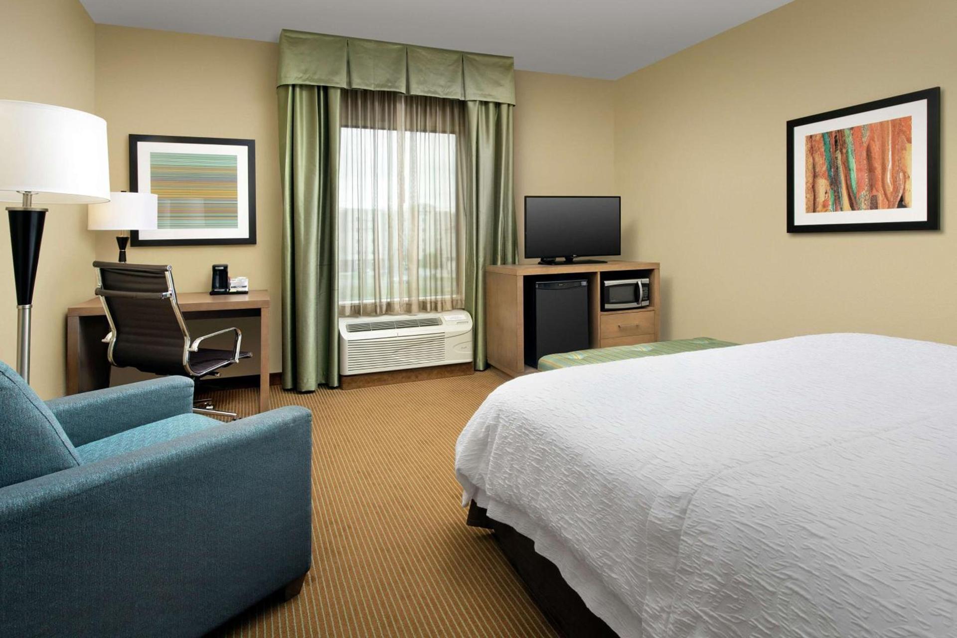 Hampton Inn Lake Charles photo 24