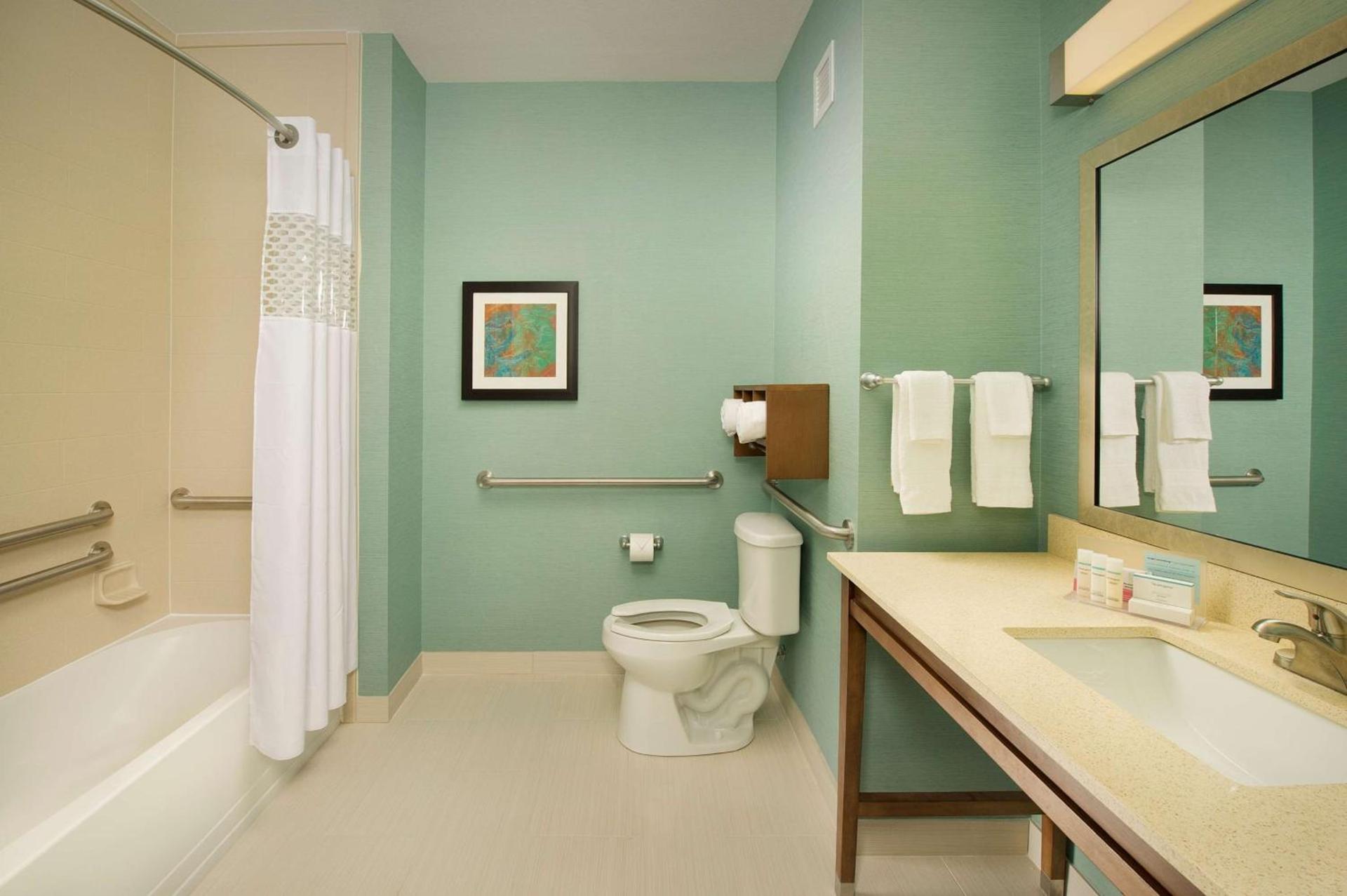 Hampton Inn Lake Charles photo 31