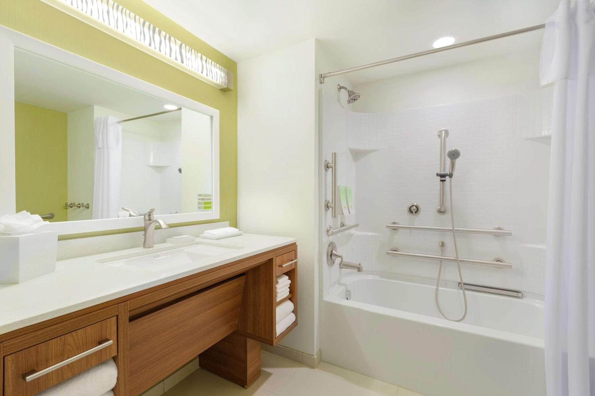 Home2 Suites by Hilton Canton photo 15