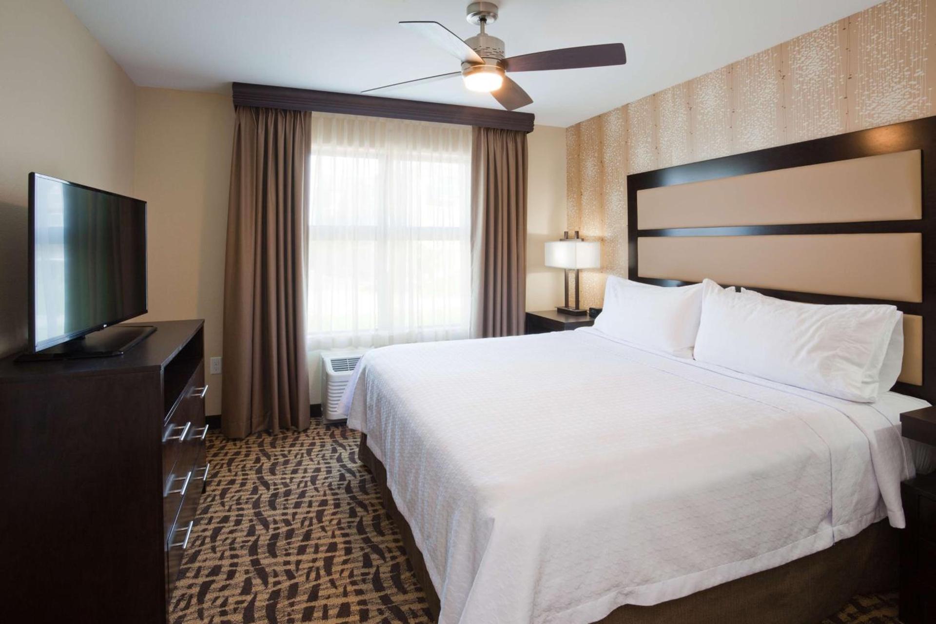 Homewood Suites Davenport photo 22