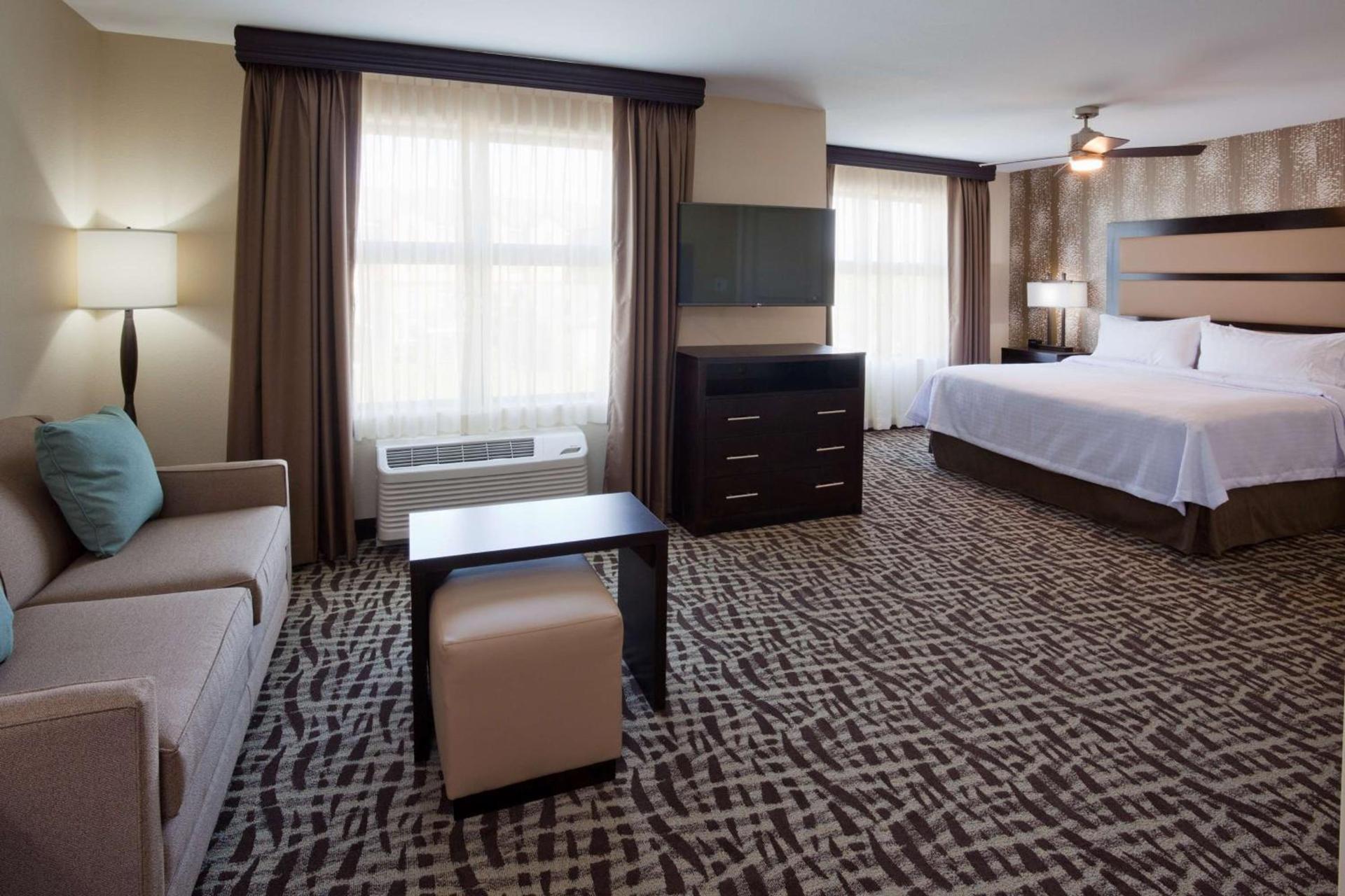 Homewood Suites Davenport photo 26