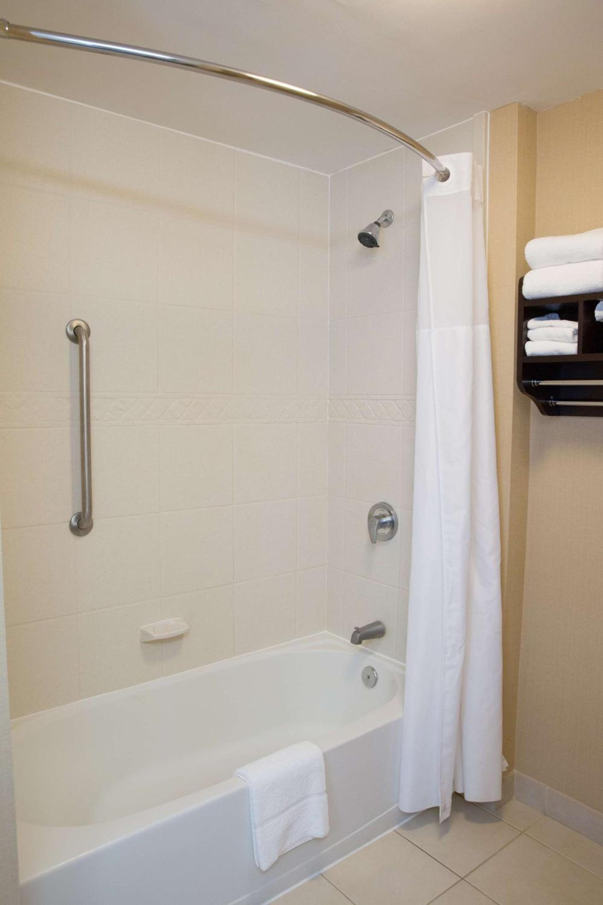 Hampton Inn & Suites Providence Downtown photo 14