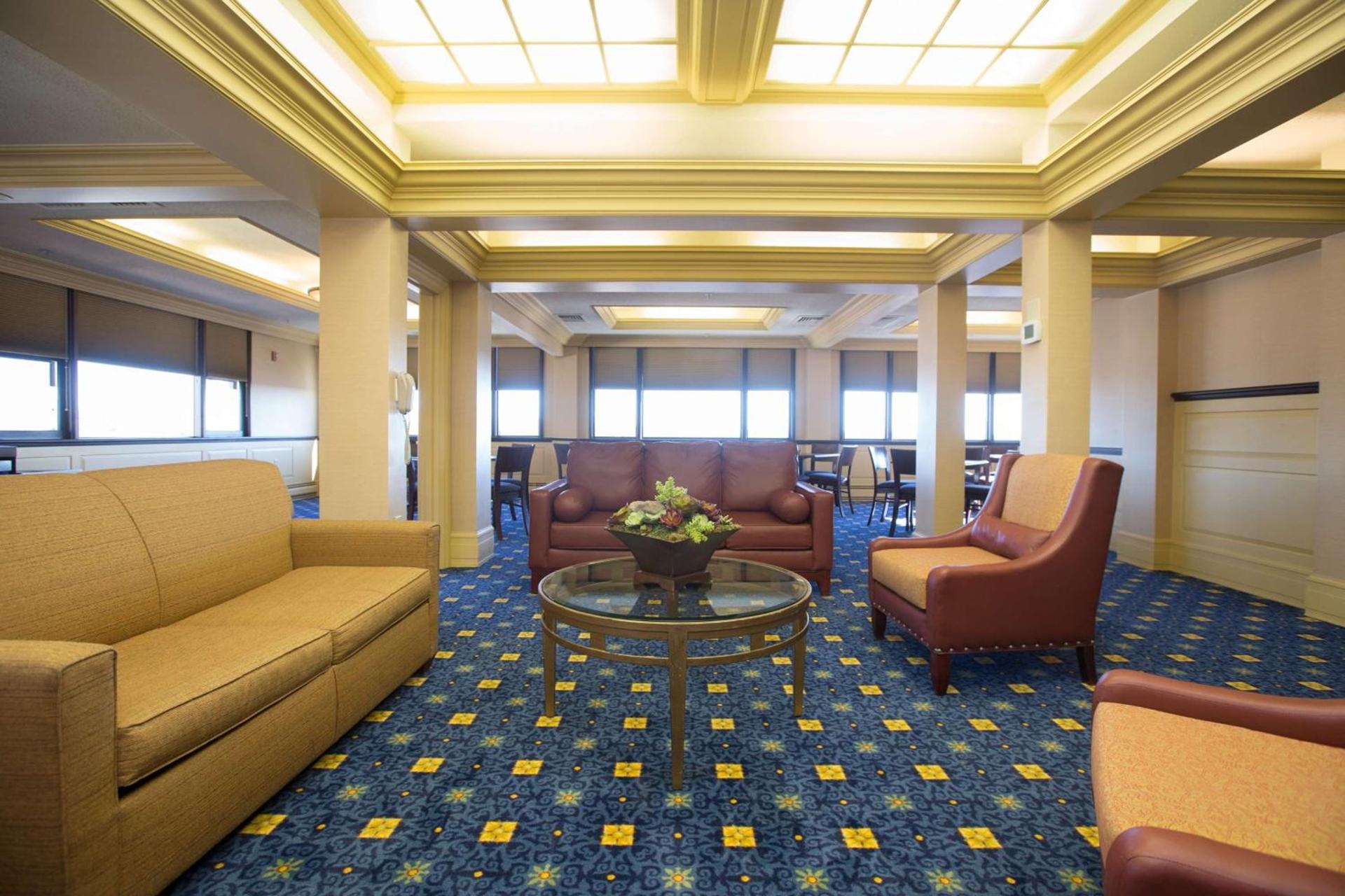 Hampton Inn & Suites Providence Downtown photo 37