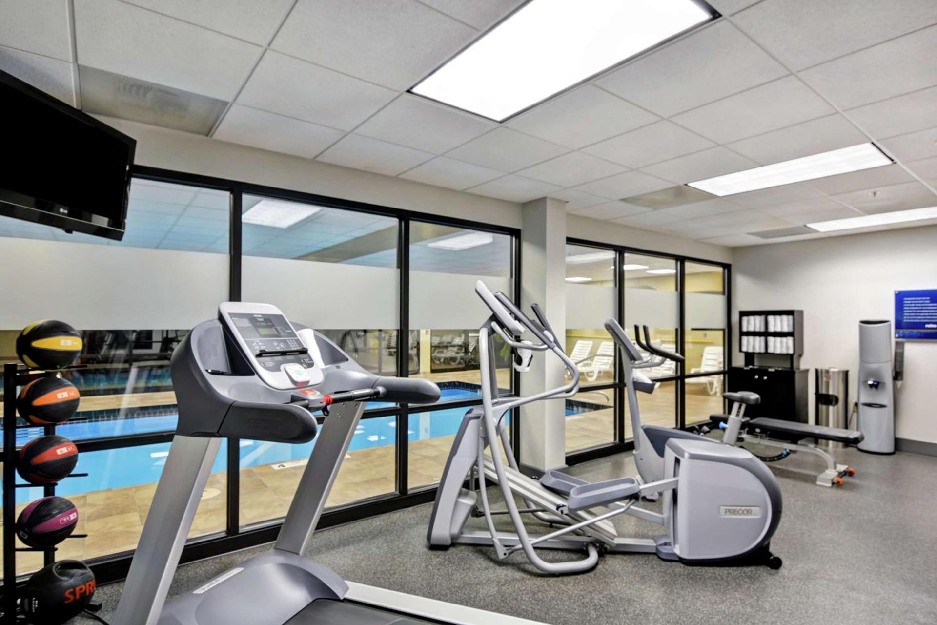 Hampton Inn Sayre photo 17