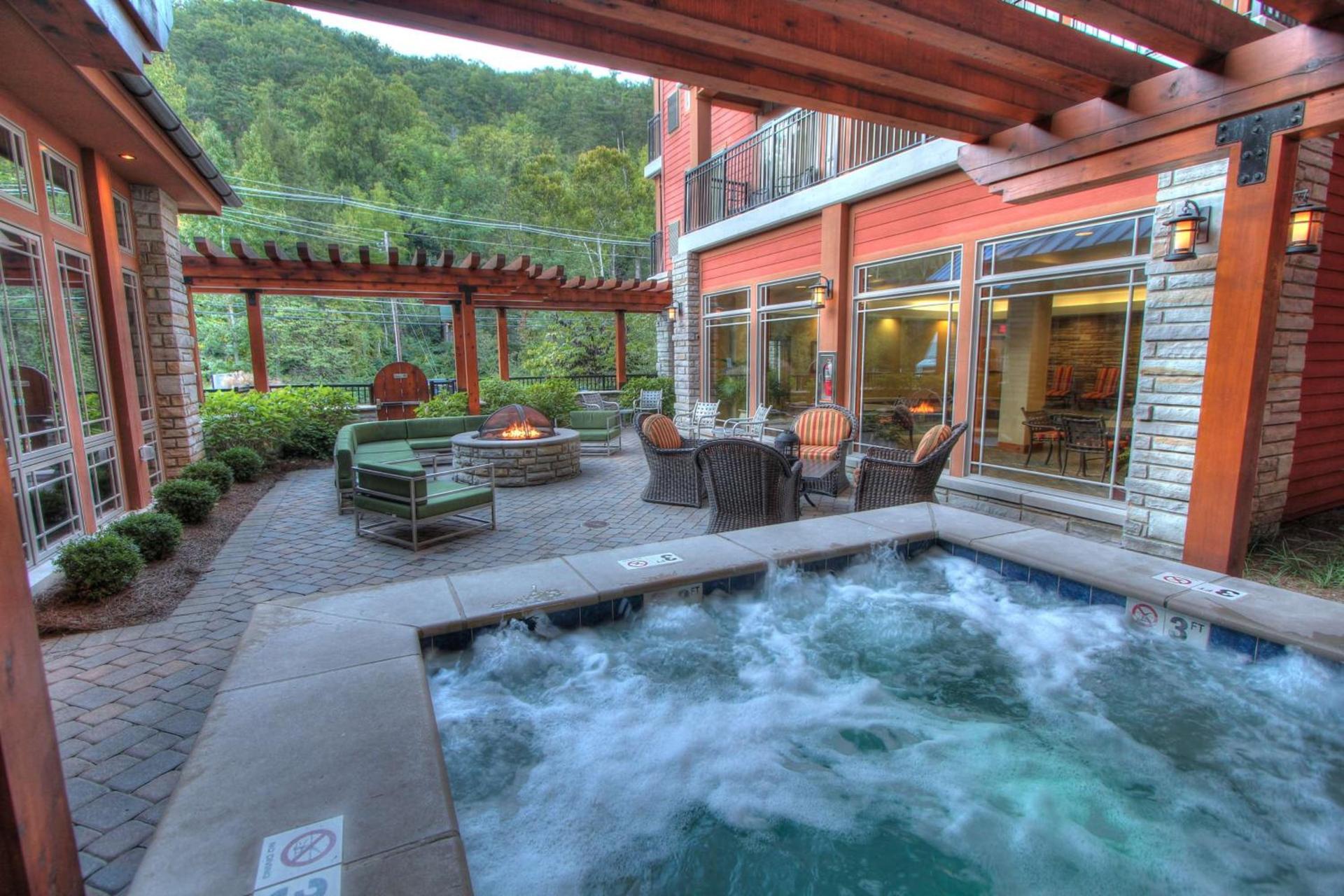Hilton Garden Inn Gatlinburg photo 7