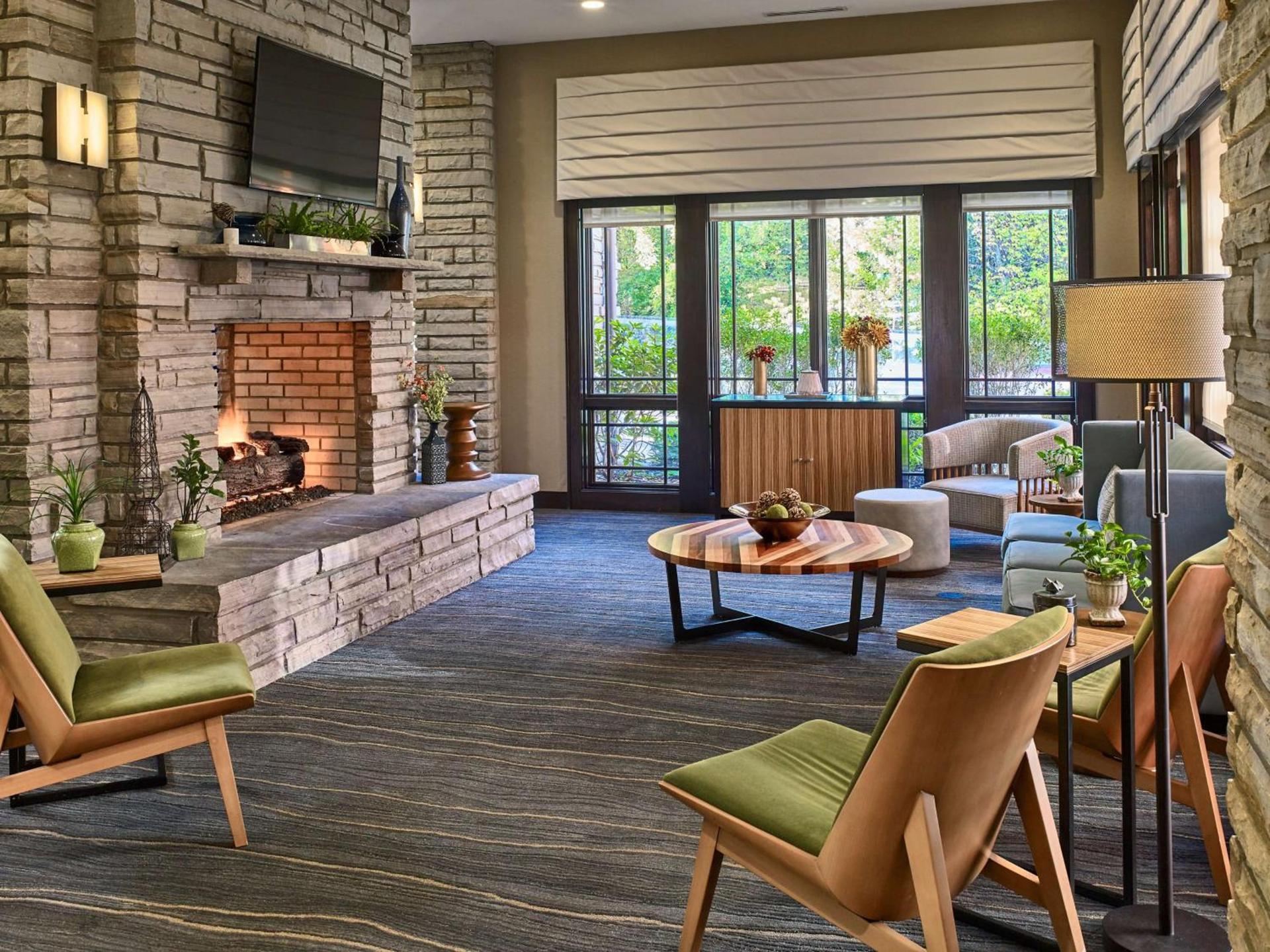Hilton Garden Inn Gatlinburg photo 9