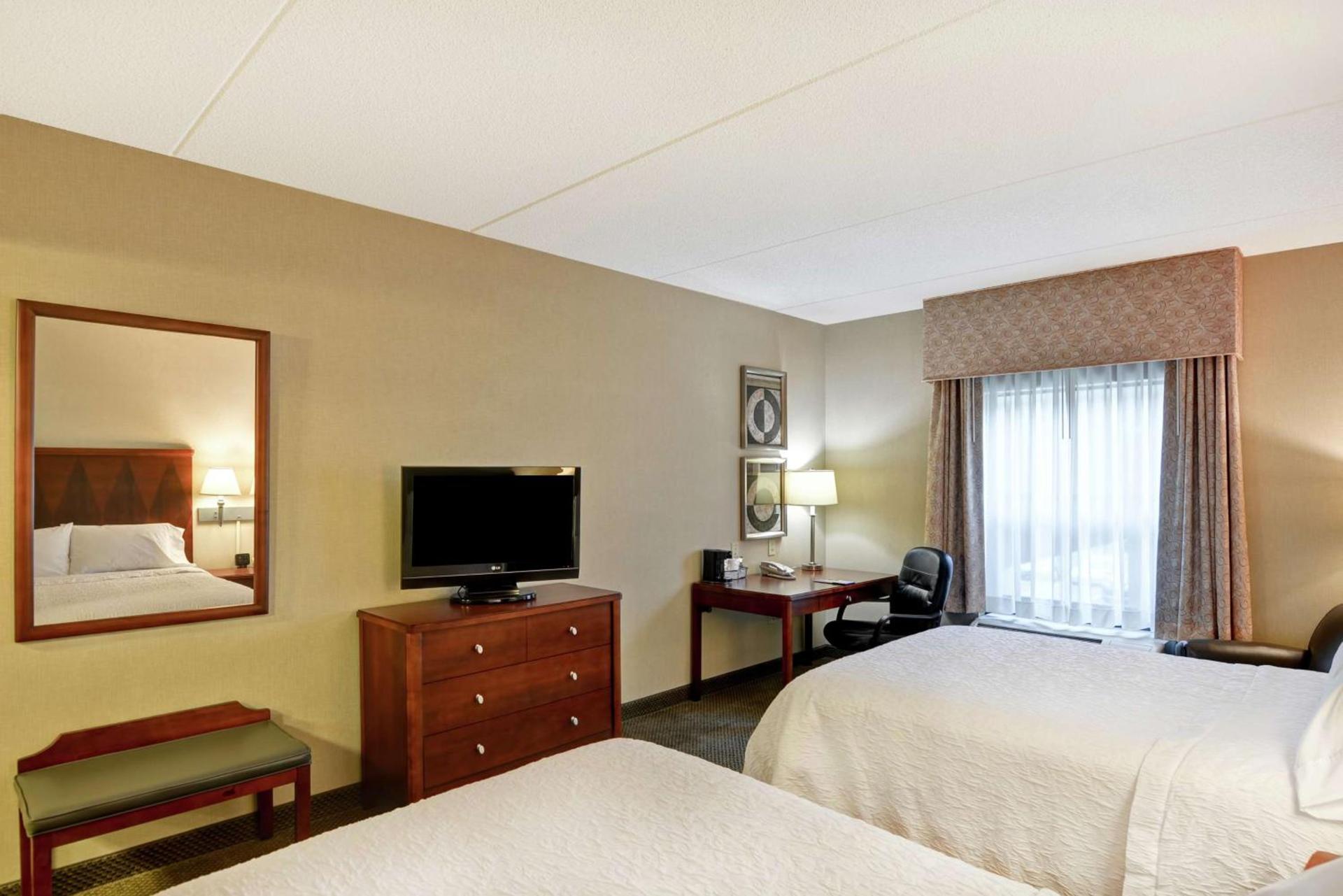 Hampton Inn Sayre photo 26