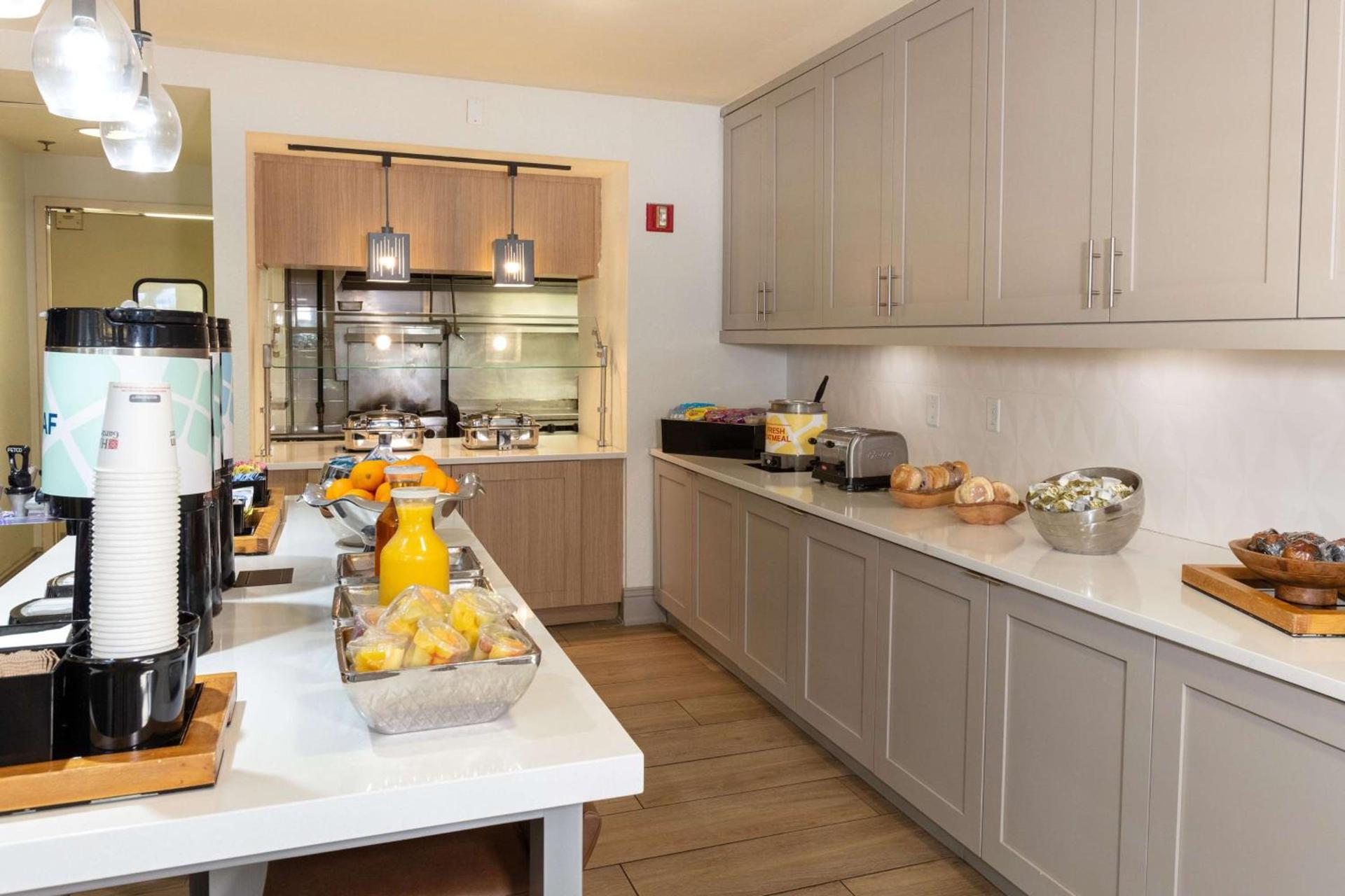 Hilton Garden Inn Saint Augustine Beach photo 9
