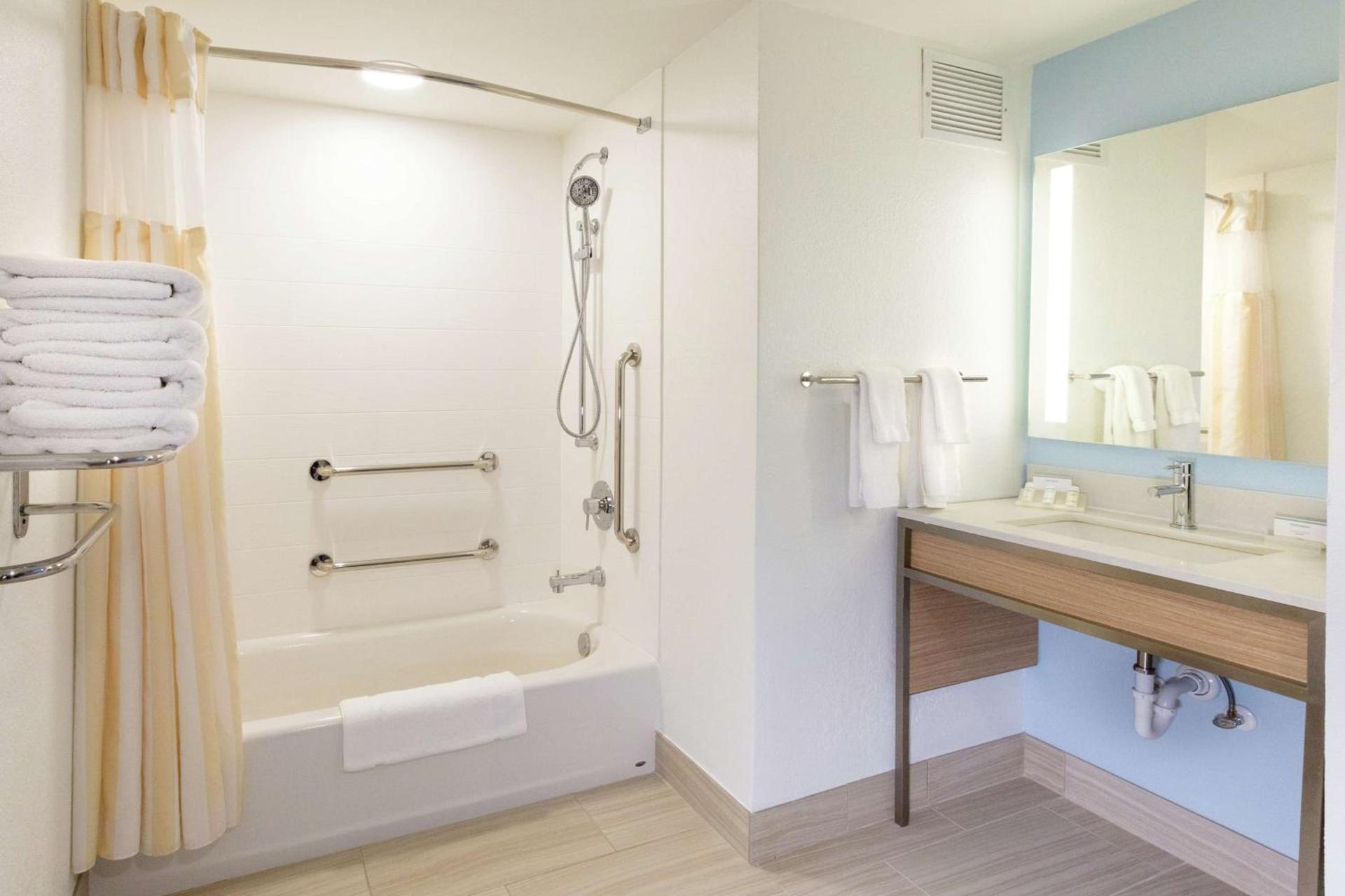 Hilton Garden Inn Saint Augustine Beach photo 23