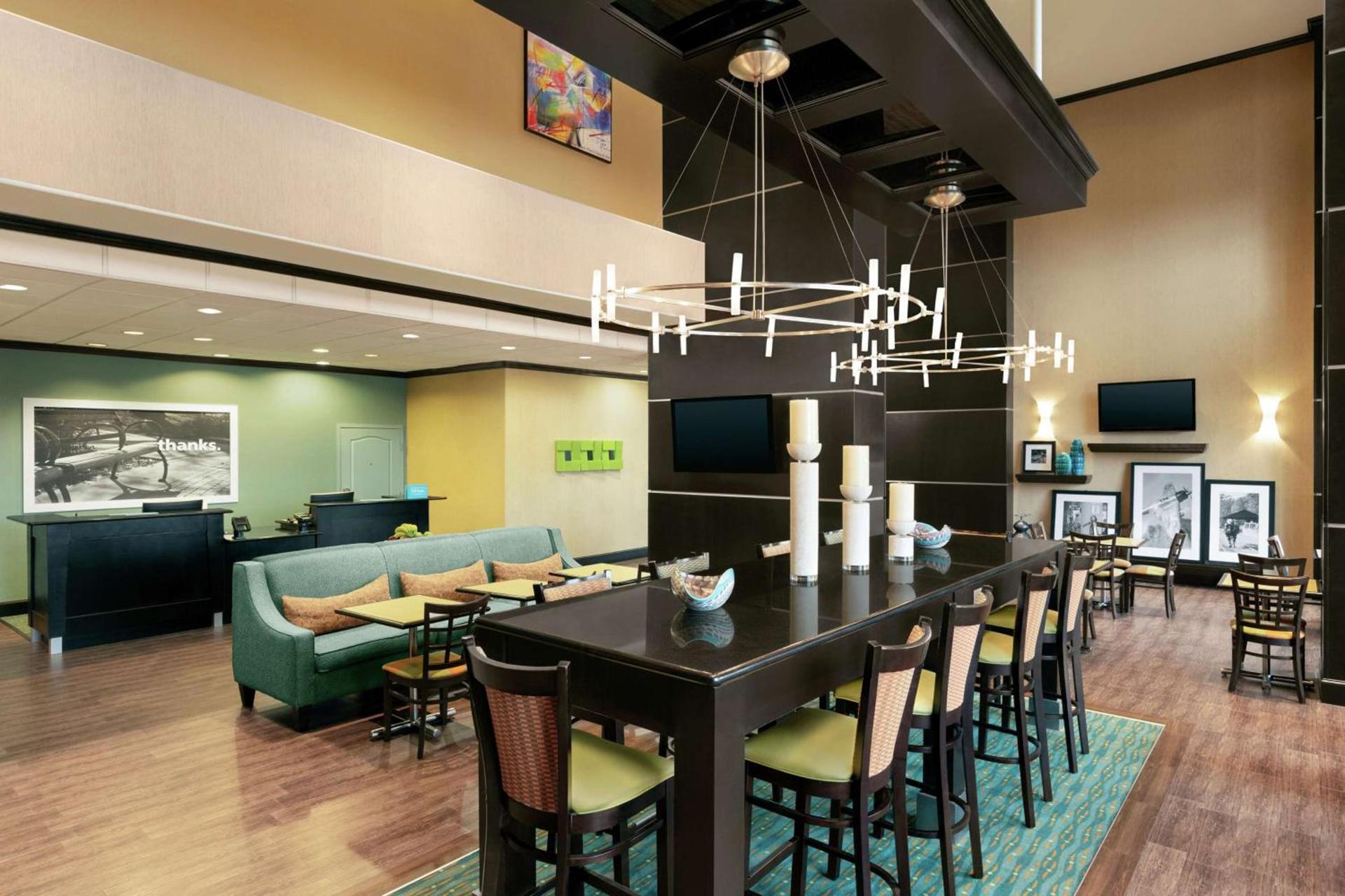 Hampton Inn and Suites Houston Pasadena photo 5
