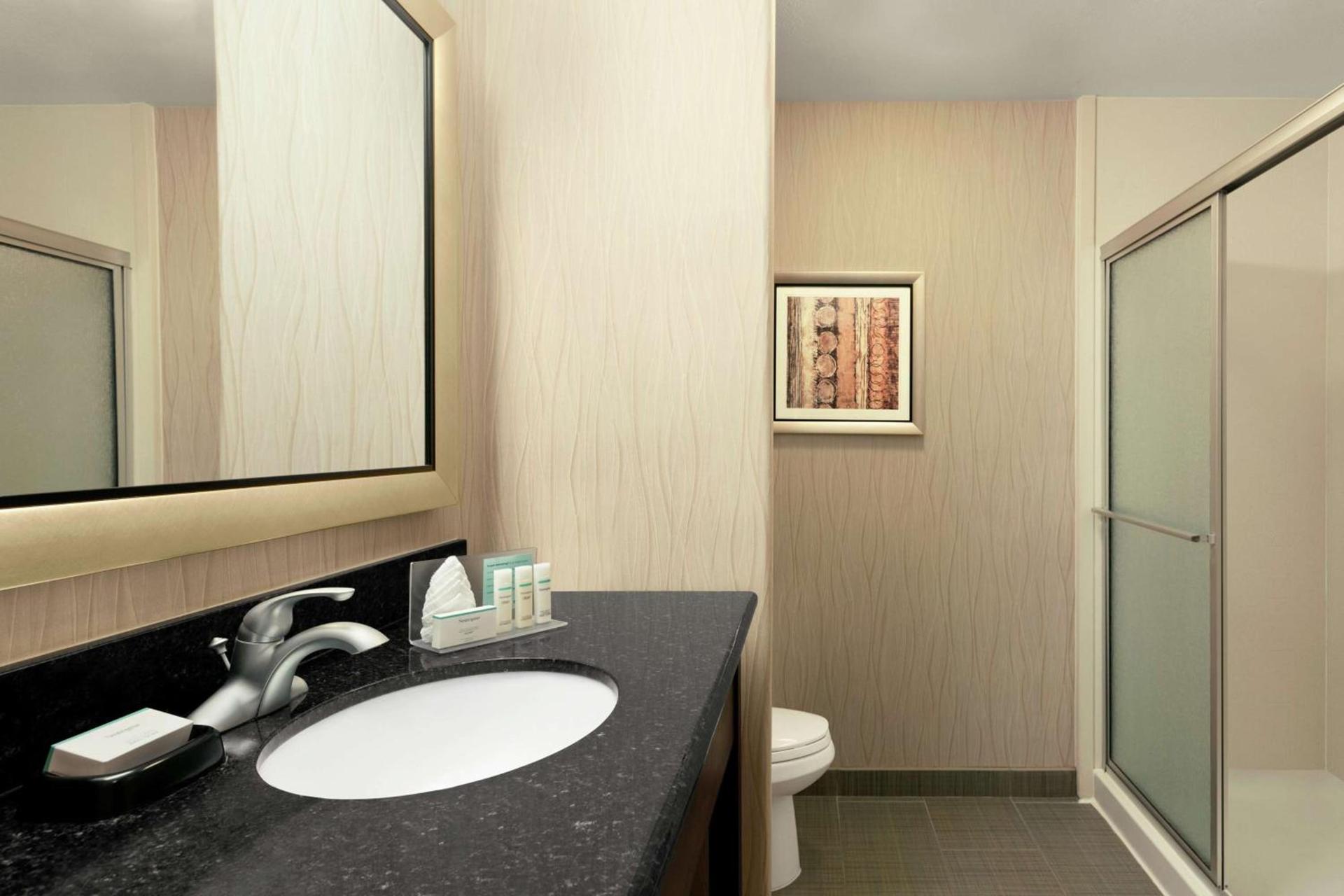 Hampton Inn and Suites Houston Pasadena photo 13