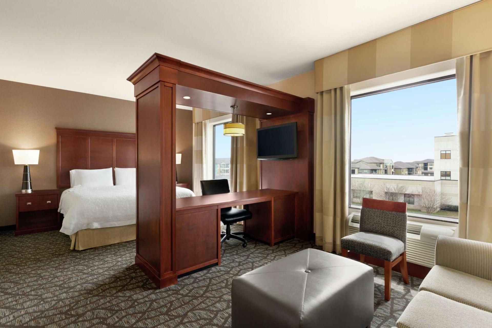 Hampton Inn and Suites Houston Pasadena photo 15